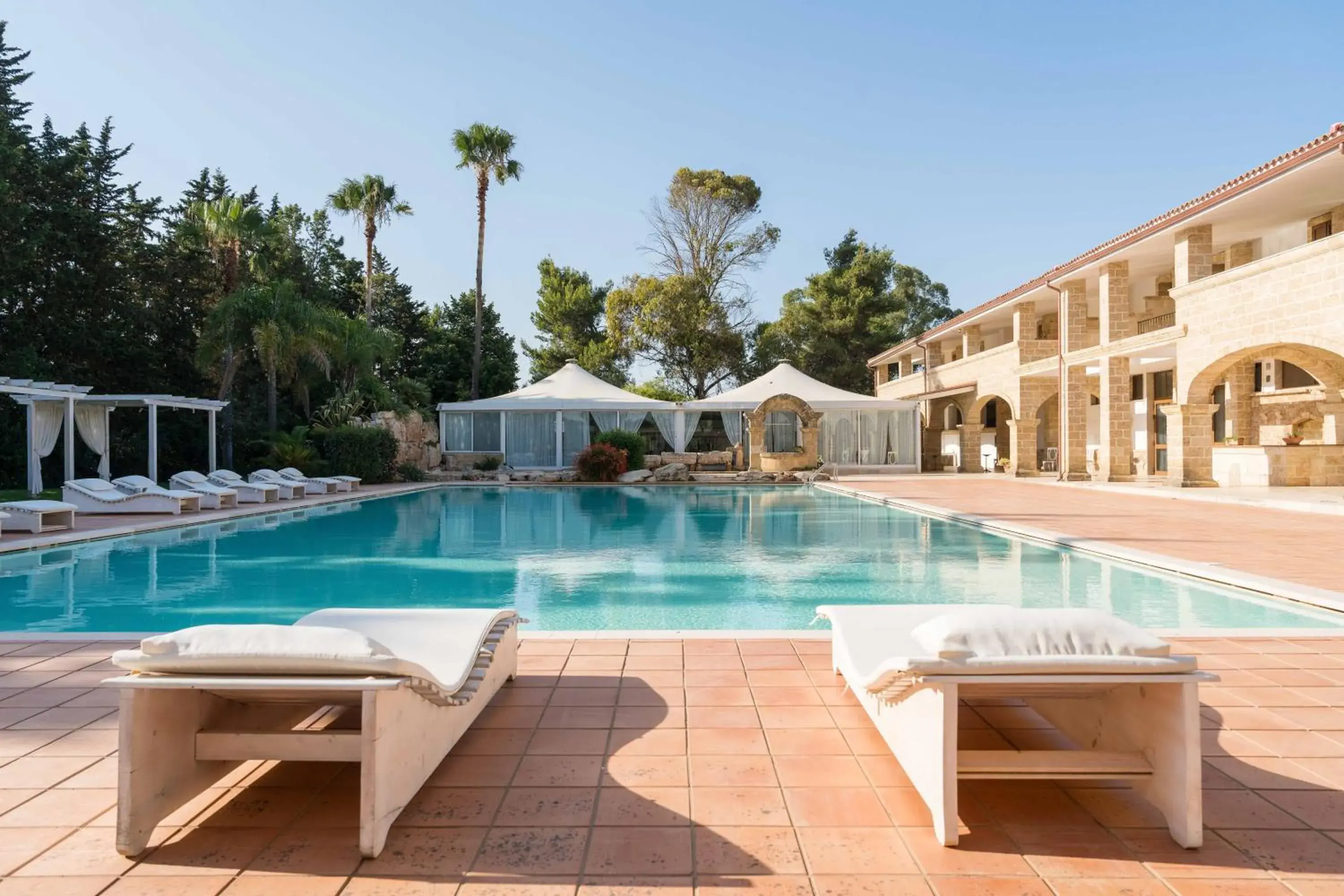 Swimming pool in Antica Masseria Martuccio Swimming pool in Antica Masseria Martuccio