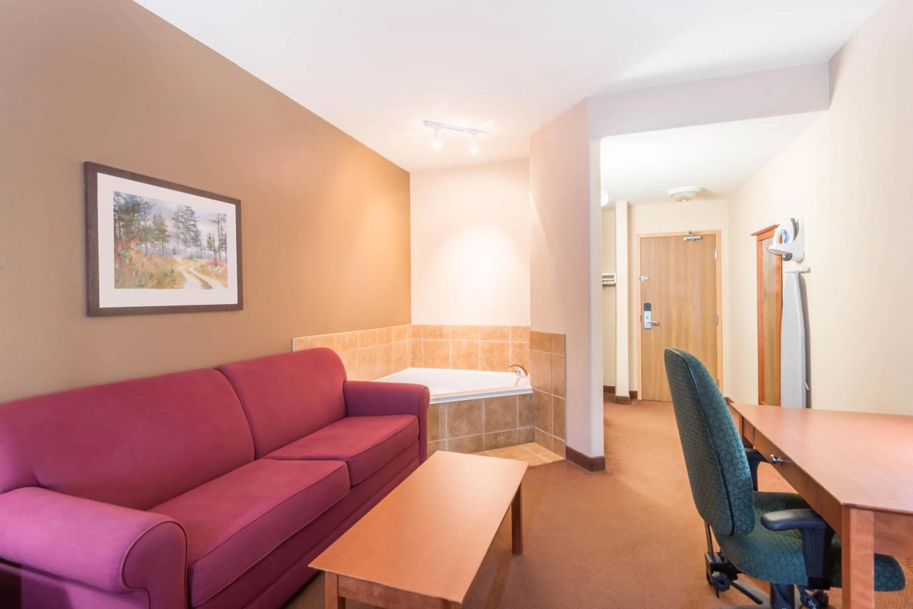 Living room, Seating Area in Super 8 by Wyndham St Johns