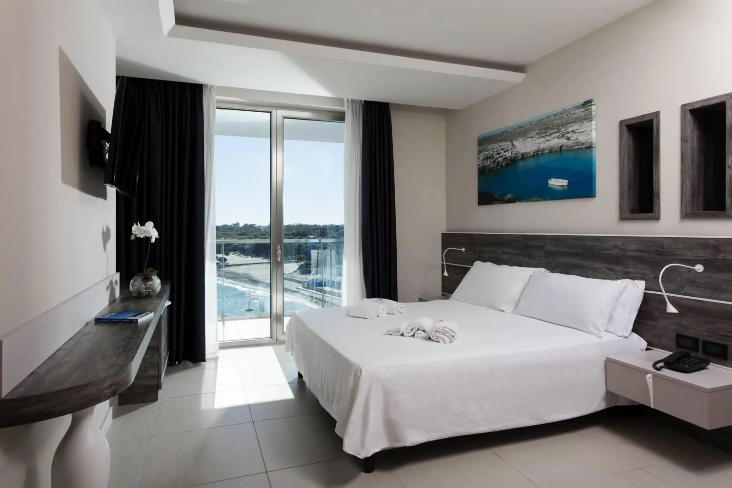 Photo of the whole room, Bed in Hotel Belvedere