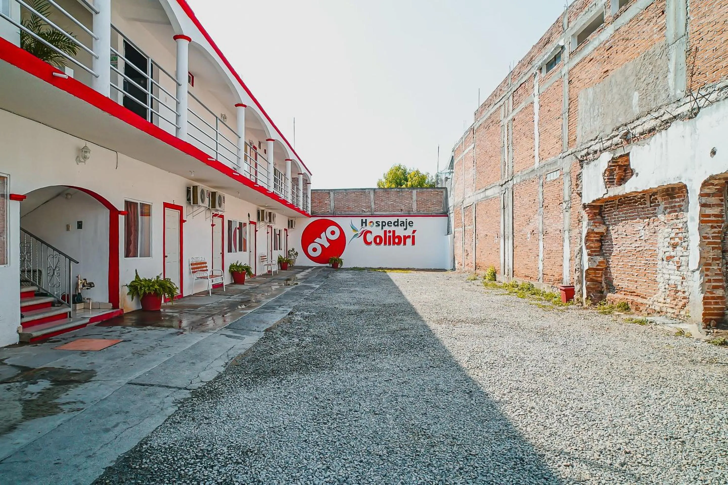 Facade/entrance in OYO Hospedaje Colibri