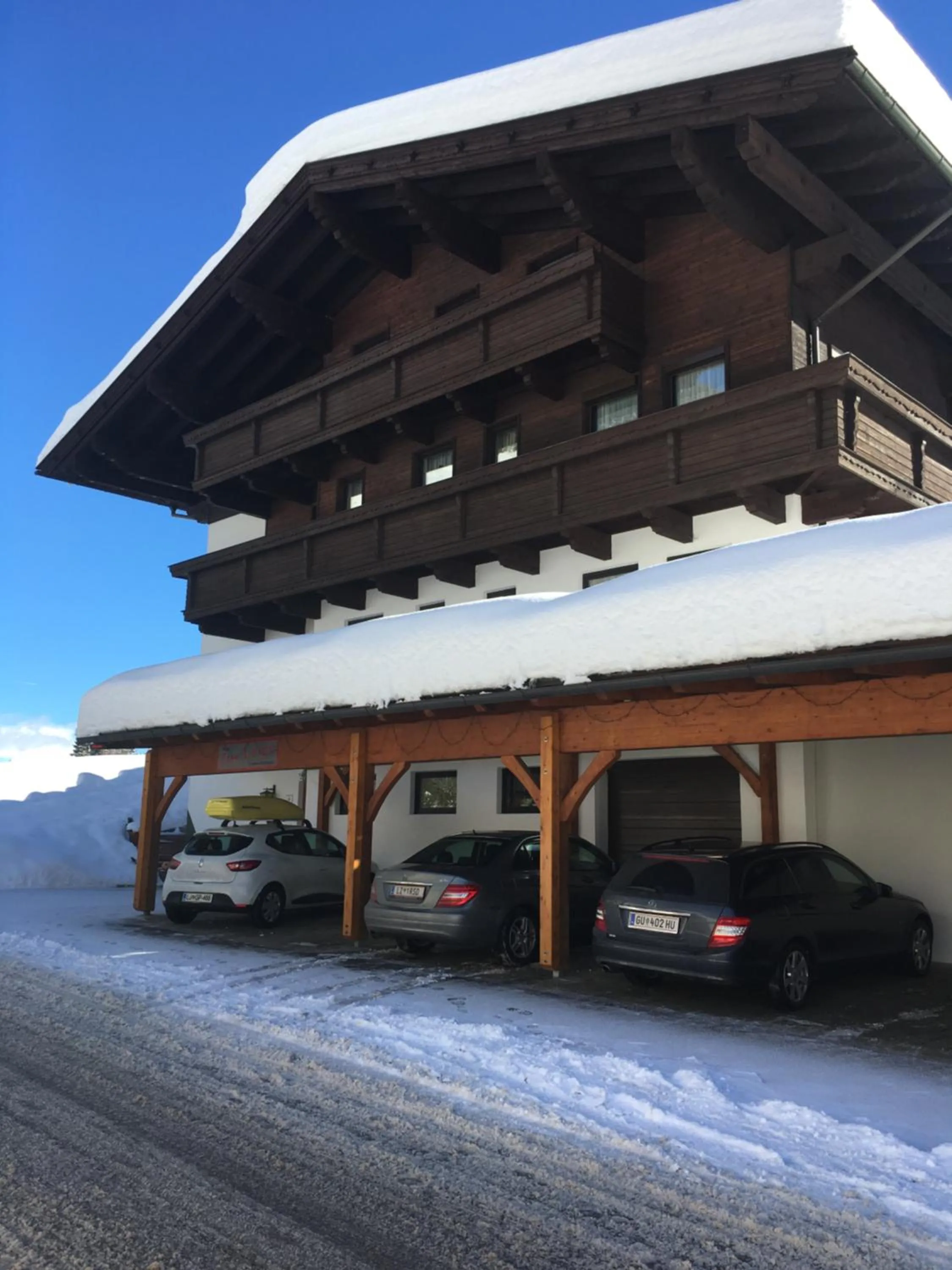 Winter in Appartementhaus zur Loipe