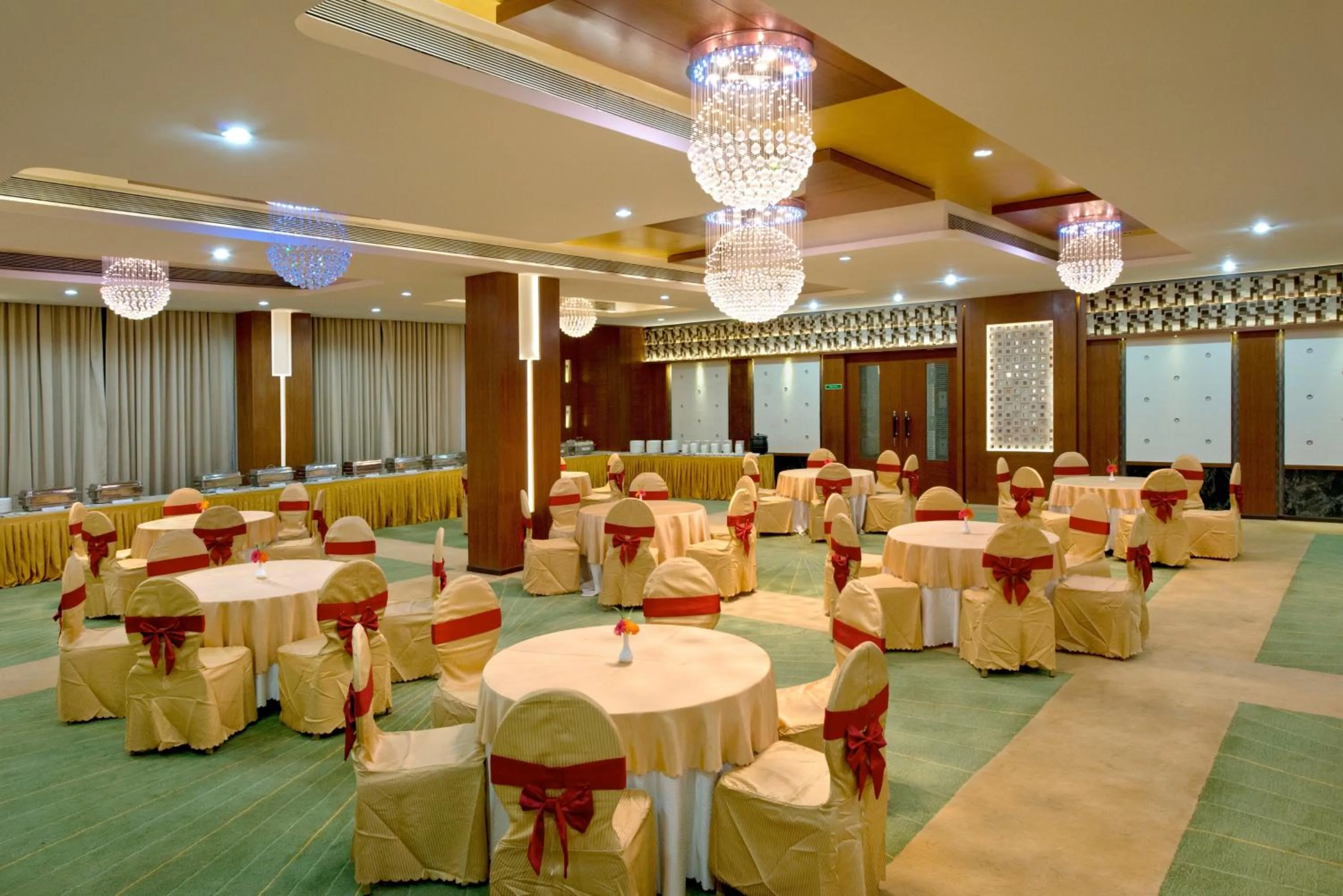 Banquet/Function facilities in Hotel Sandy's Tower