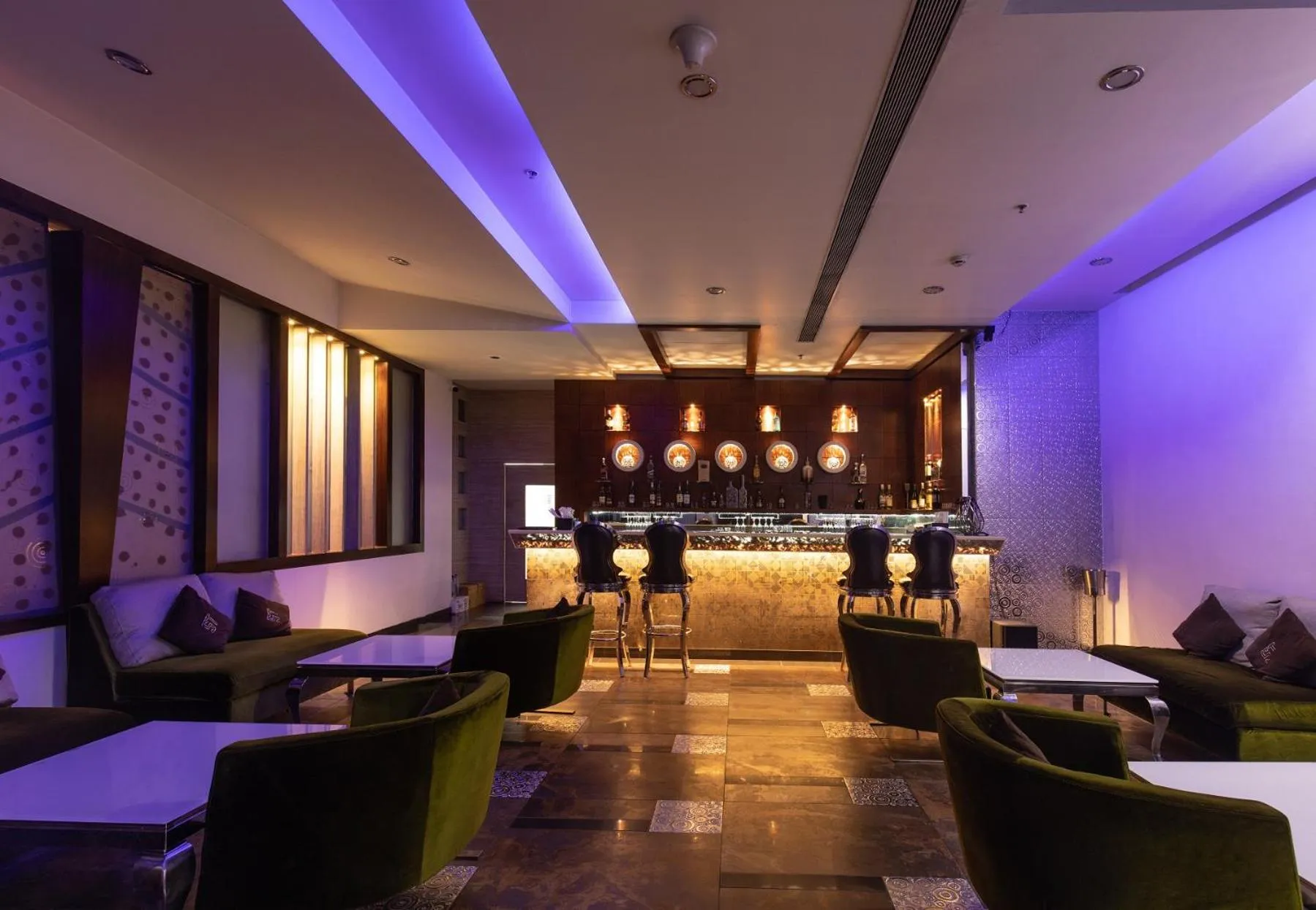 Lounge or bar in Hotel Sandy's Tower