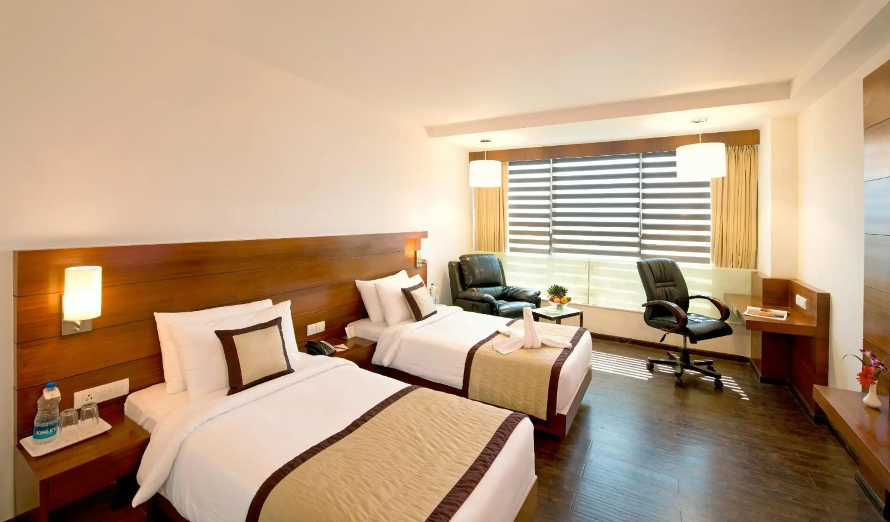 Photo of the whole room, Bed in Hotel Sandy's Tower Photo of the whole room, Bed in Hotel Sandy's Tower