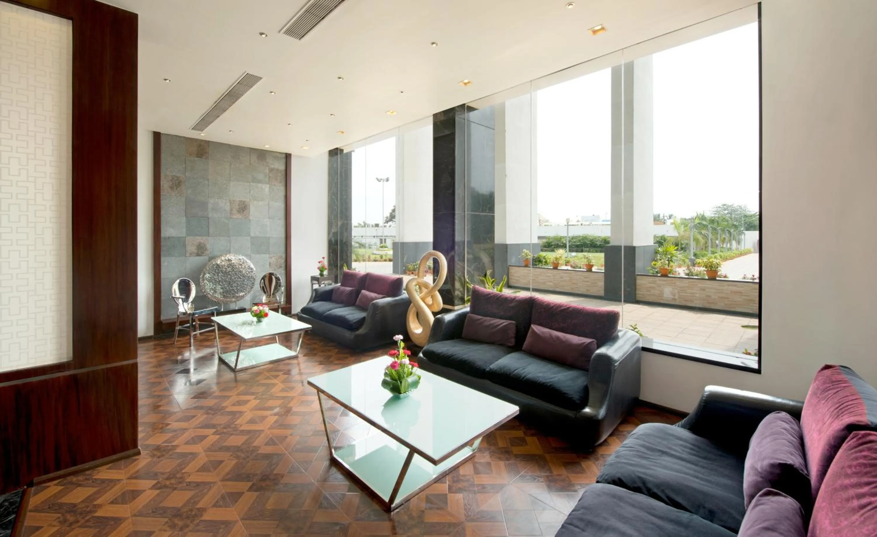 Lobby or reception in Hotel Sandy's Tower