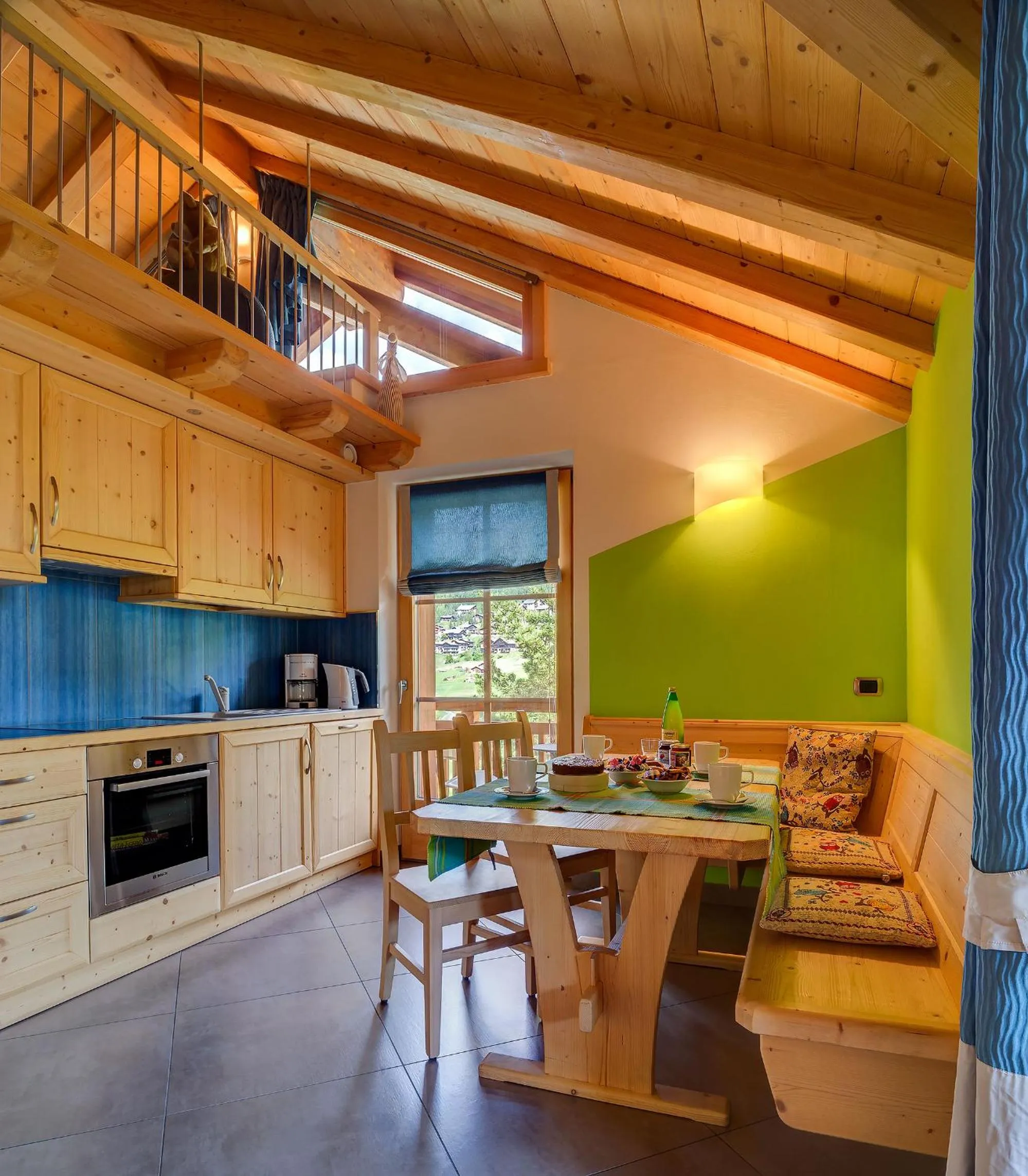 Kitchen or kitchenette in Chalet Nada