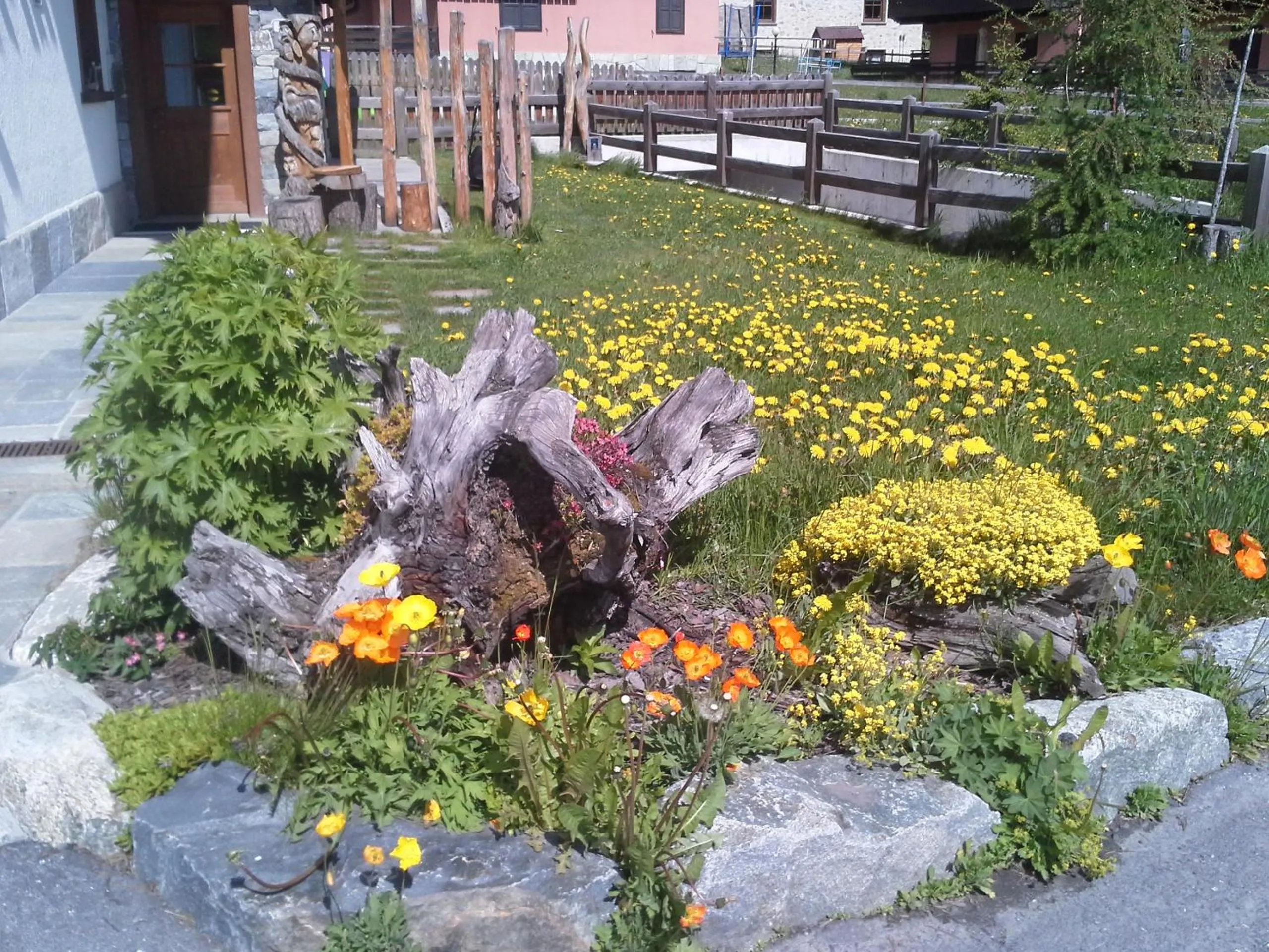 Spring in Chalet Nada