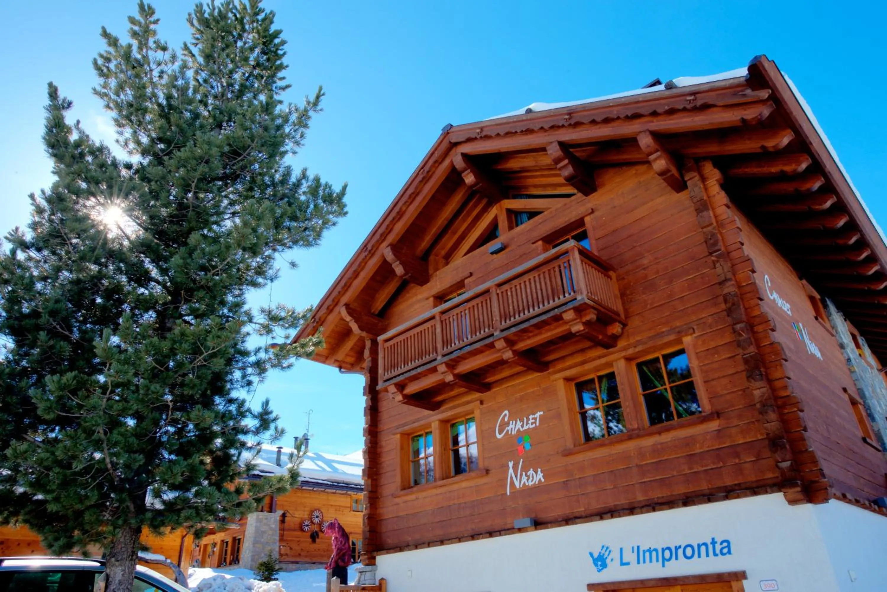 Facade/entrance in Chalet Nada