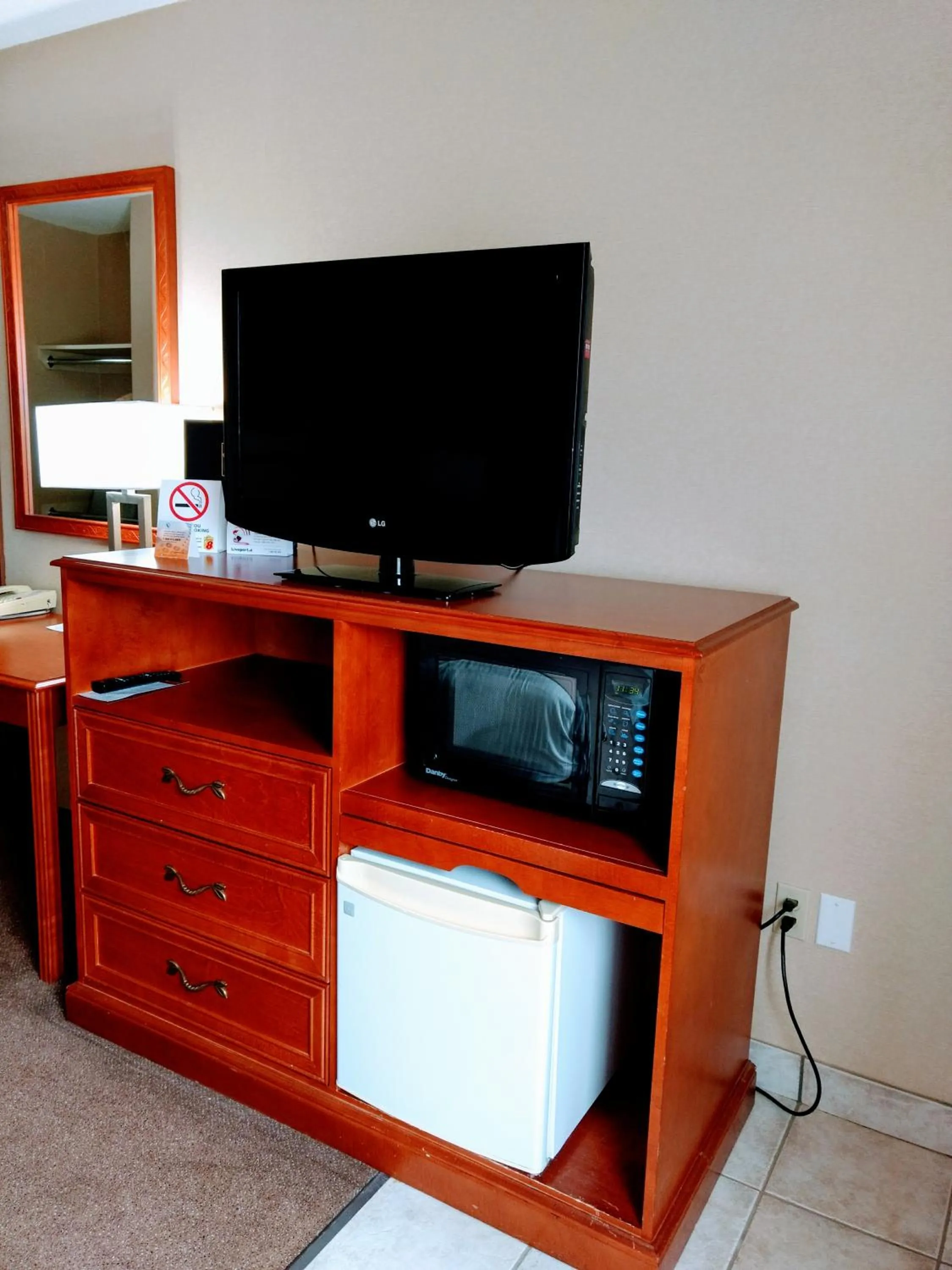 Area and facilities in Super 8 by Wyndham High Level AB