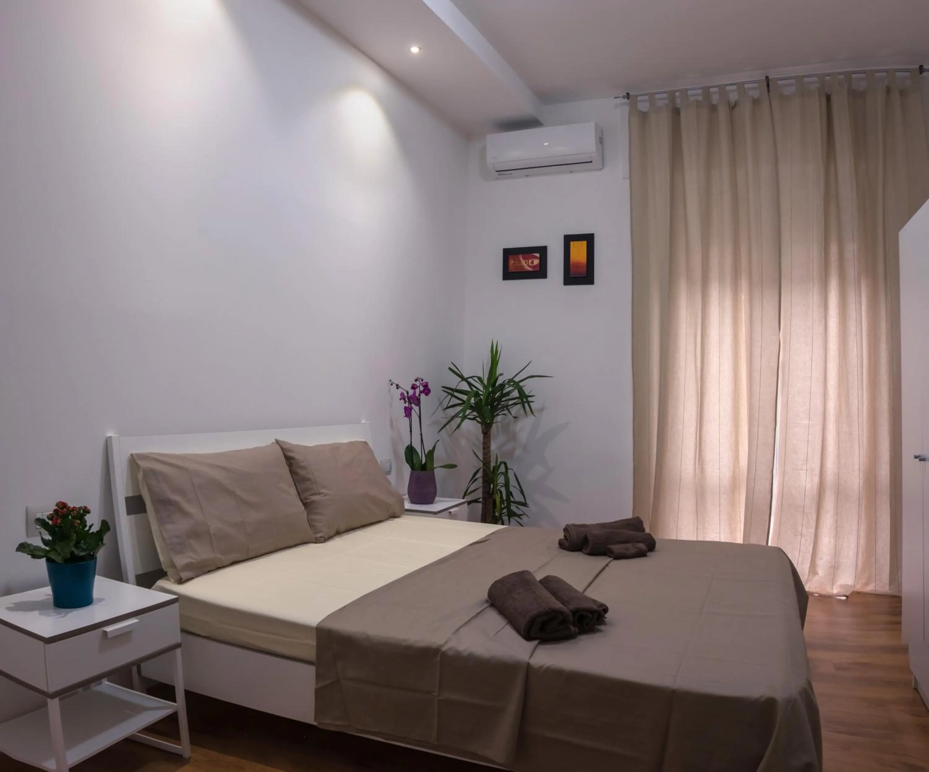 Bed in CASAMINA