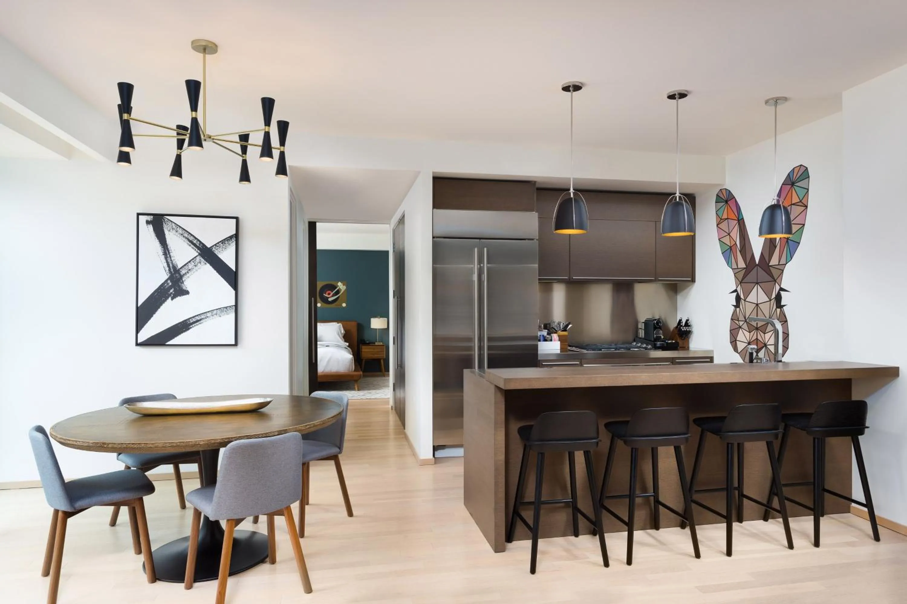 Kitchen or kitchenette in W Scottsdale