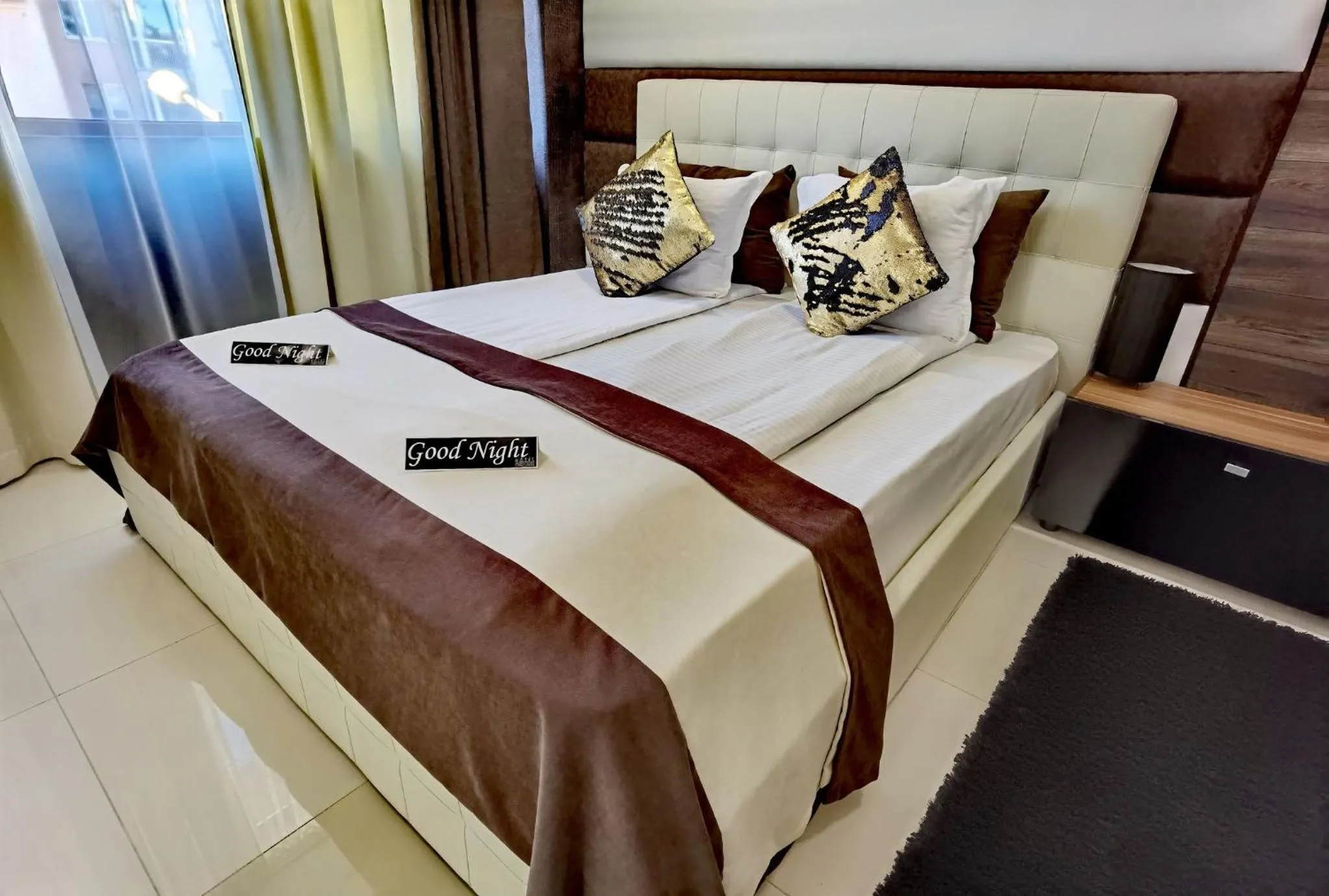 Bed in Hotel Acktion