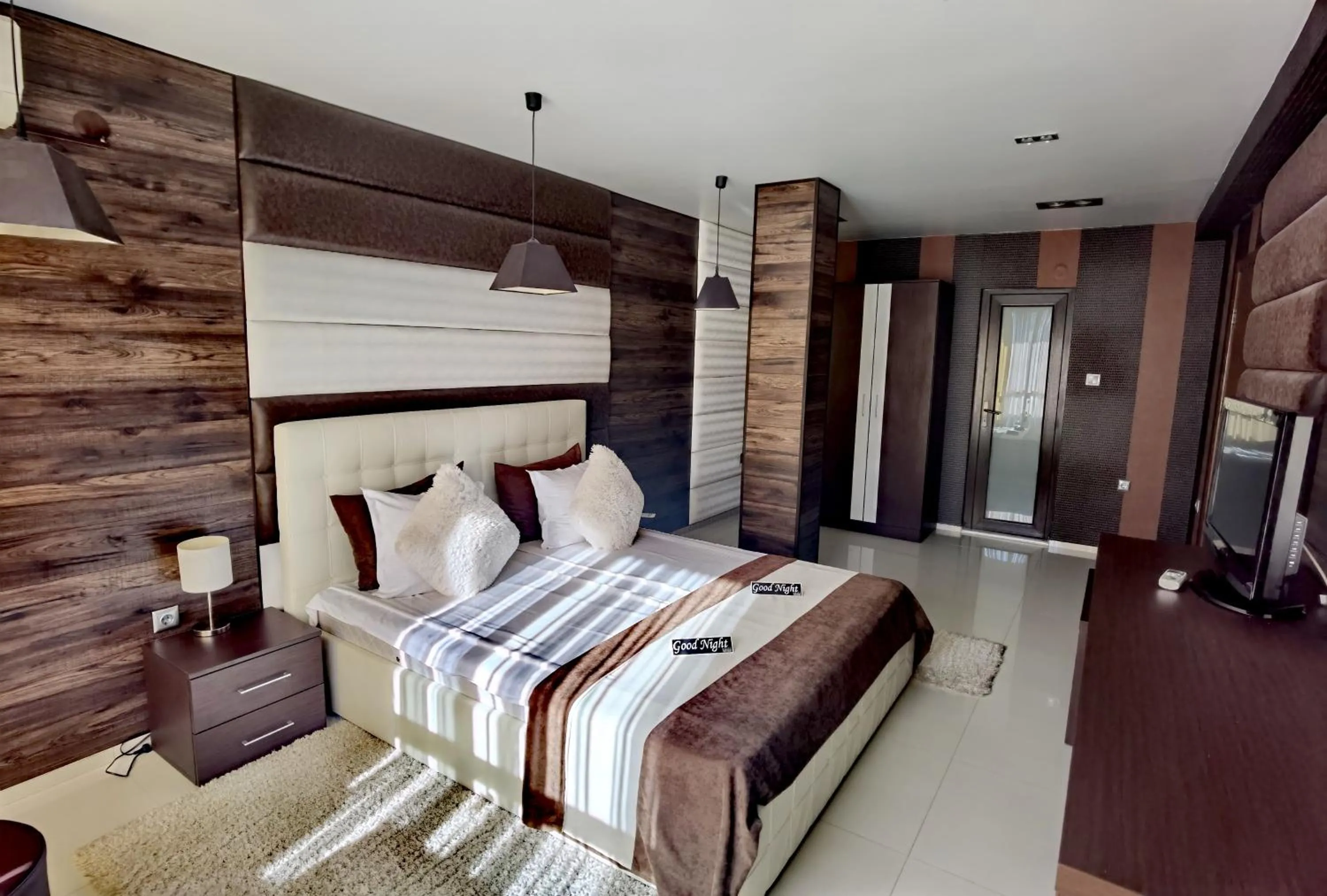 Bed in Hotel Acktion