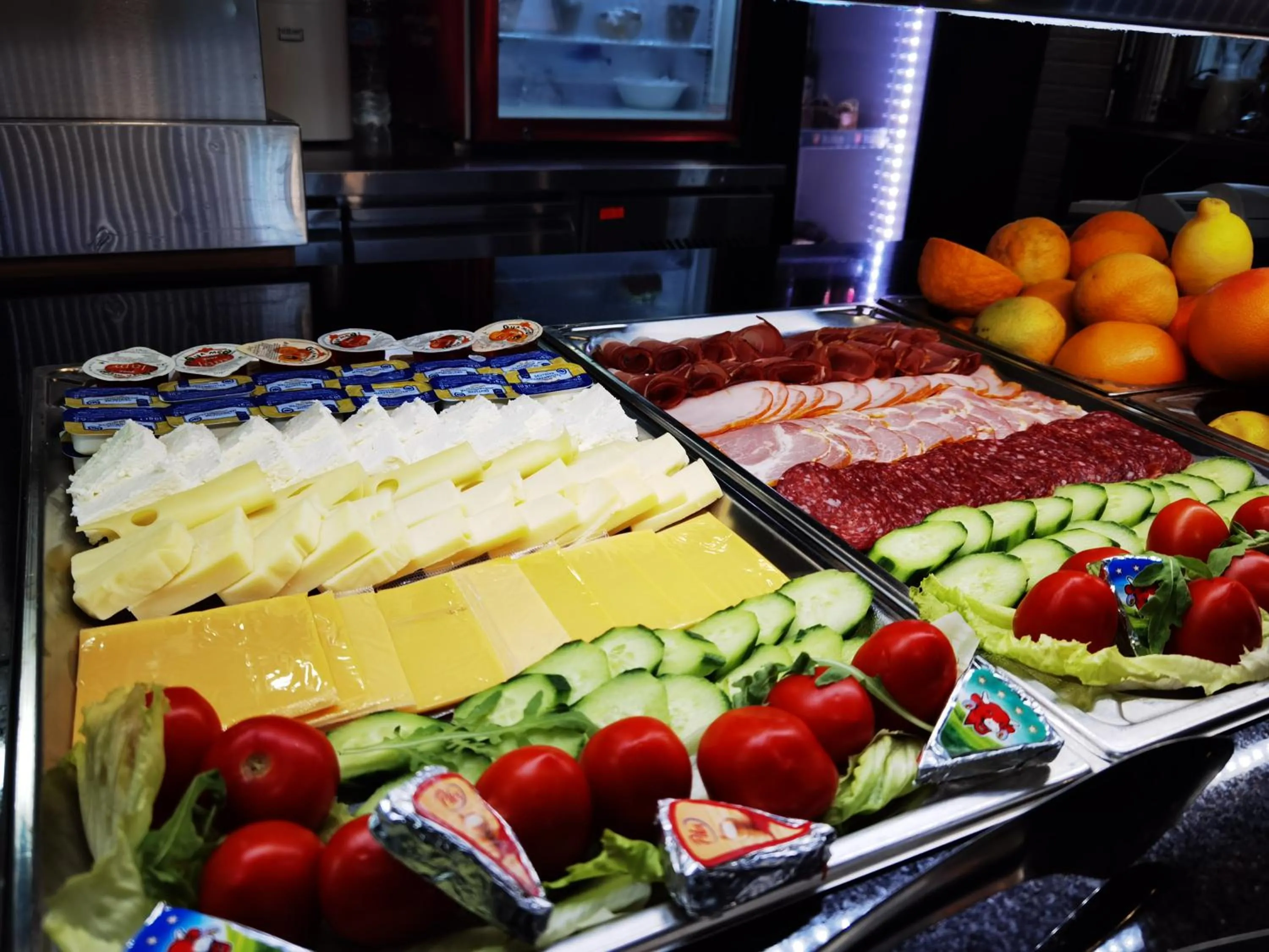 Food and drinks in Hotel Acktion