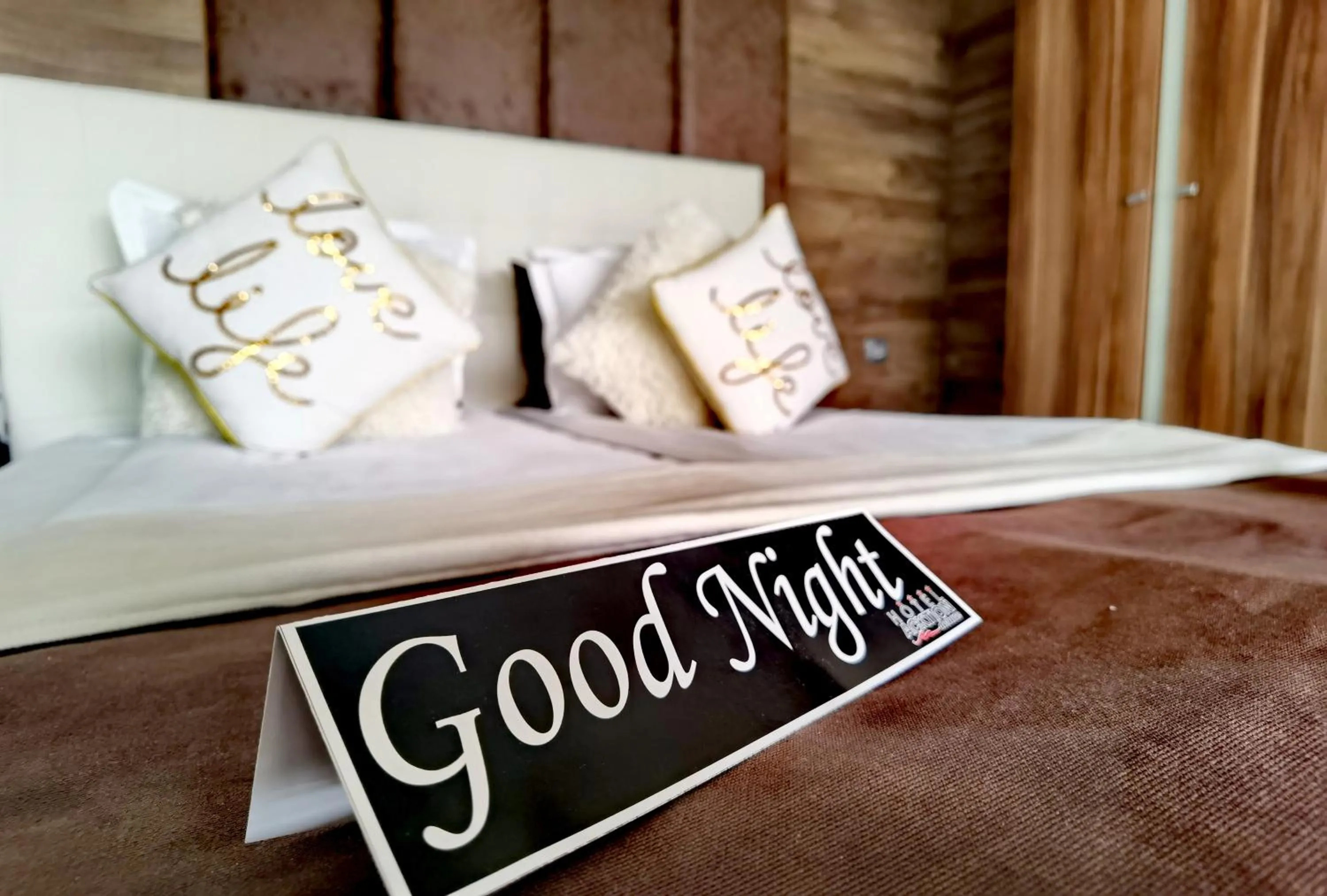 Bed in Hotel Acktion