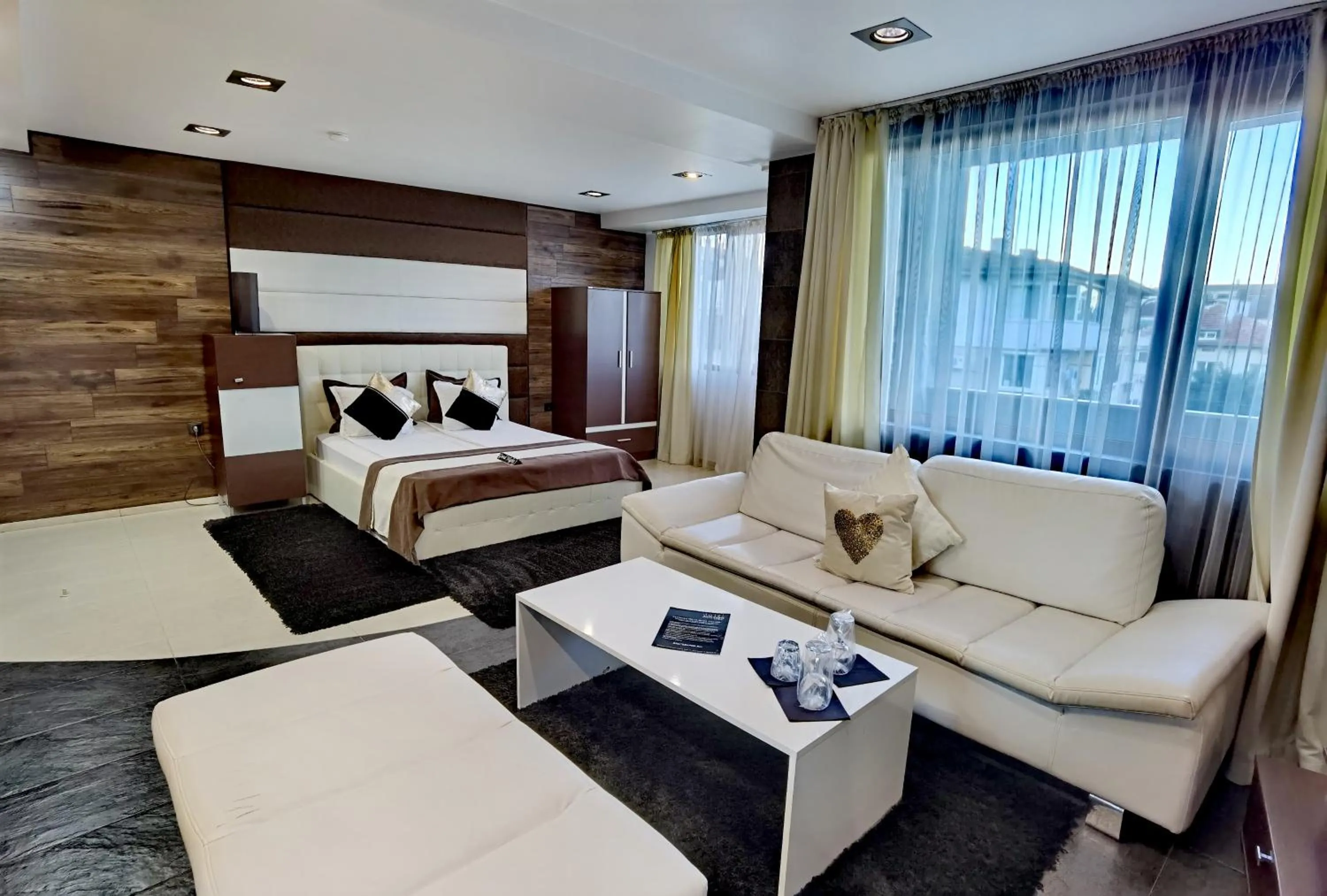 Bed in Hotel Acktion