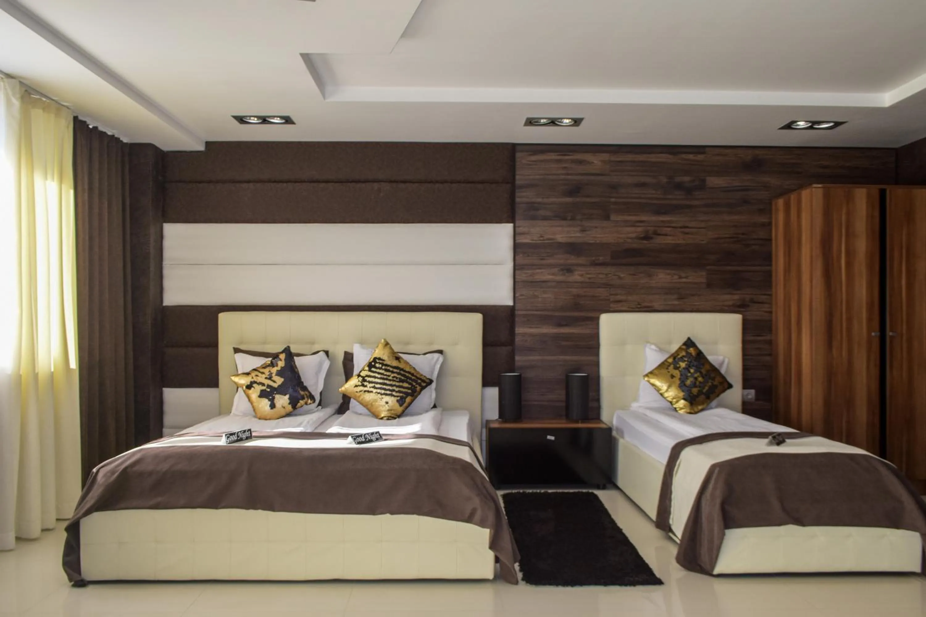 Bed in Hotel Acktion