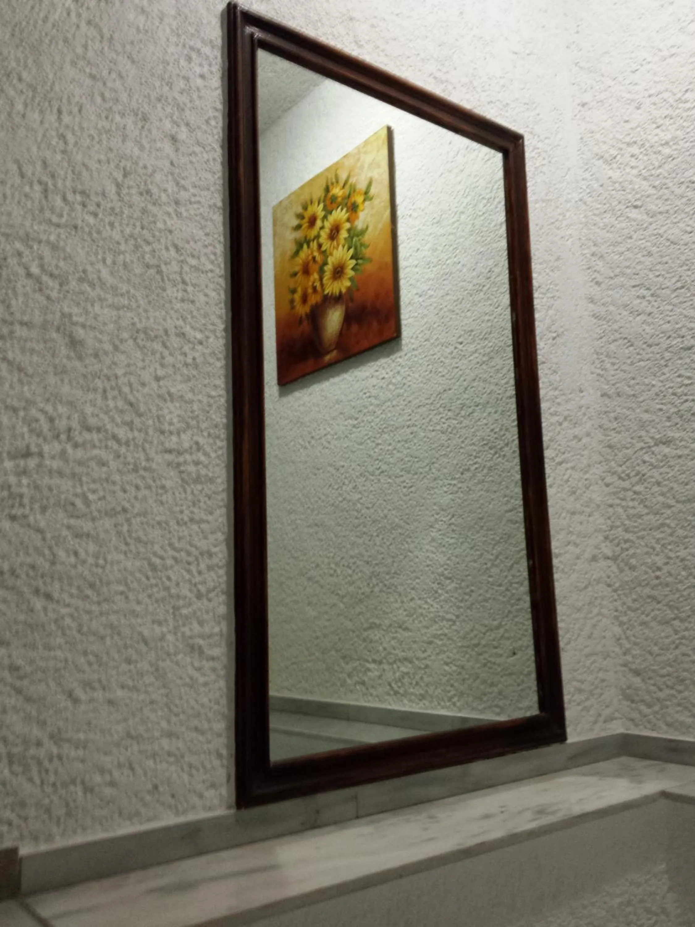 Decorative detail in Halaris Rooms
