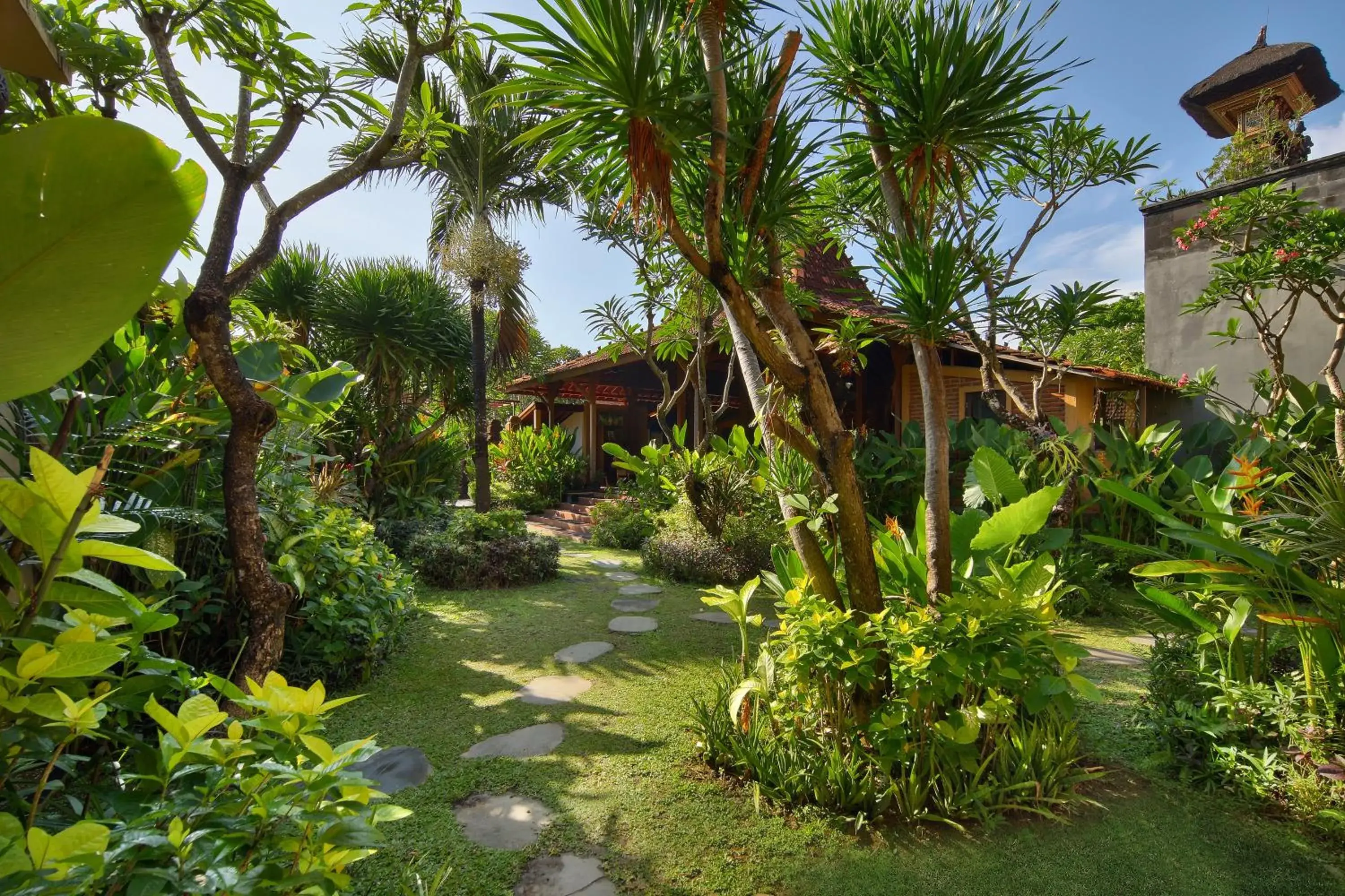Garden view in Mahe Garden Inn and Villas by Kamara Garden view in Mahe Garden Inn and Villas by Kamara