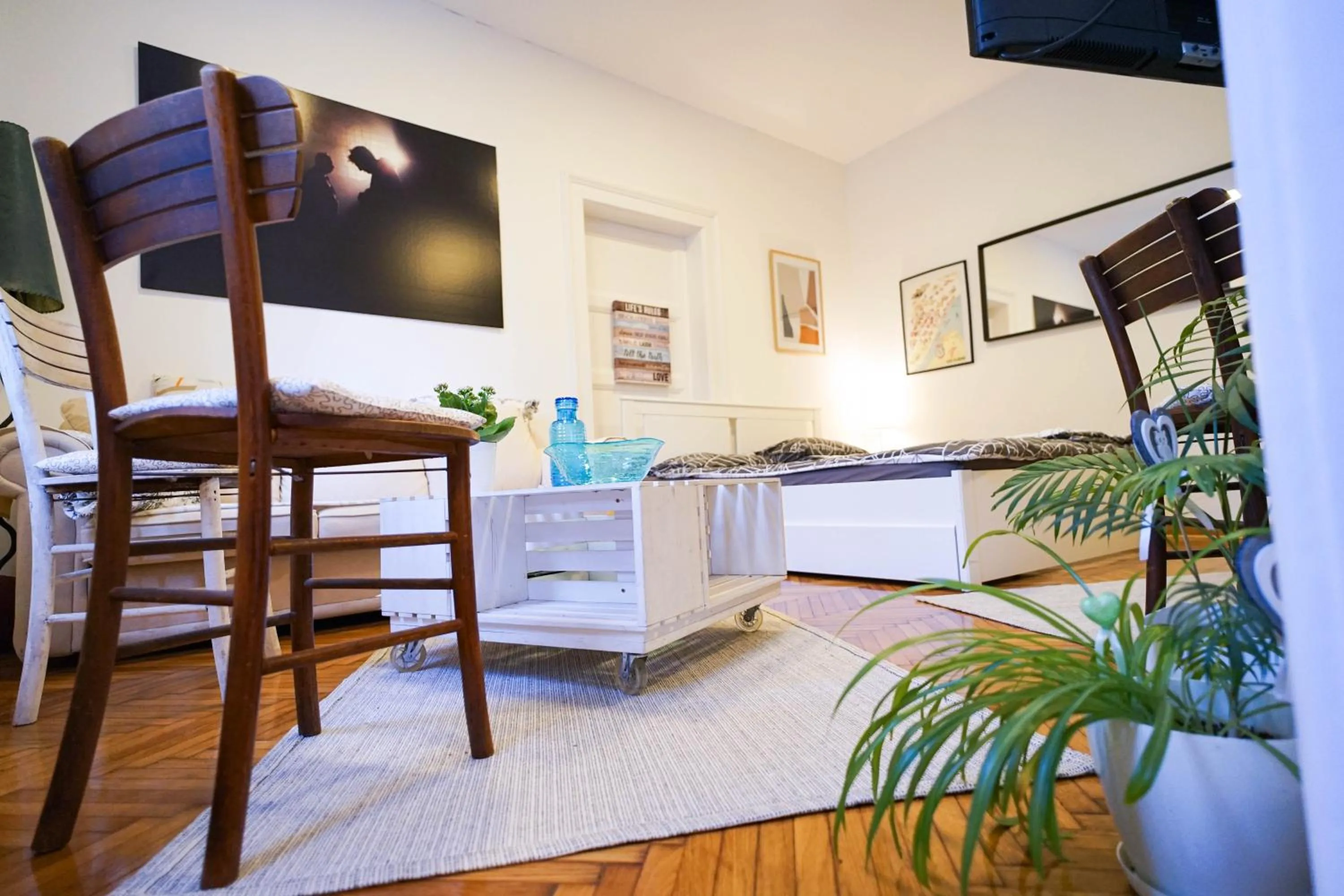 Bed in Apartment Park