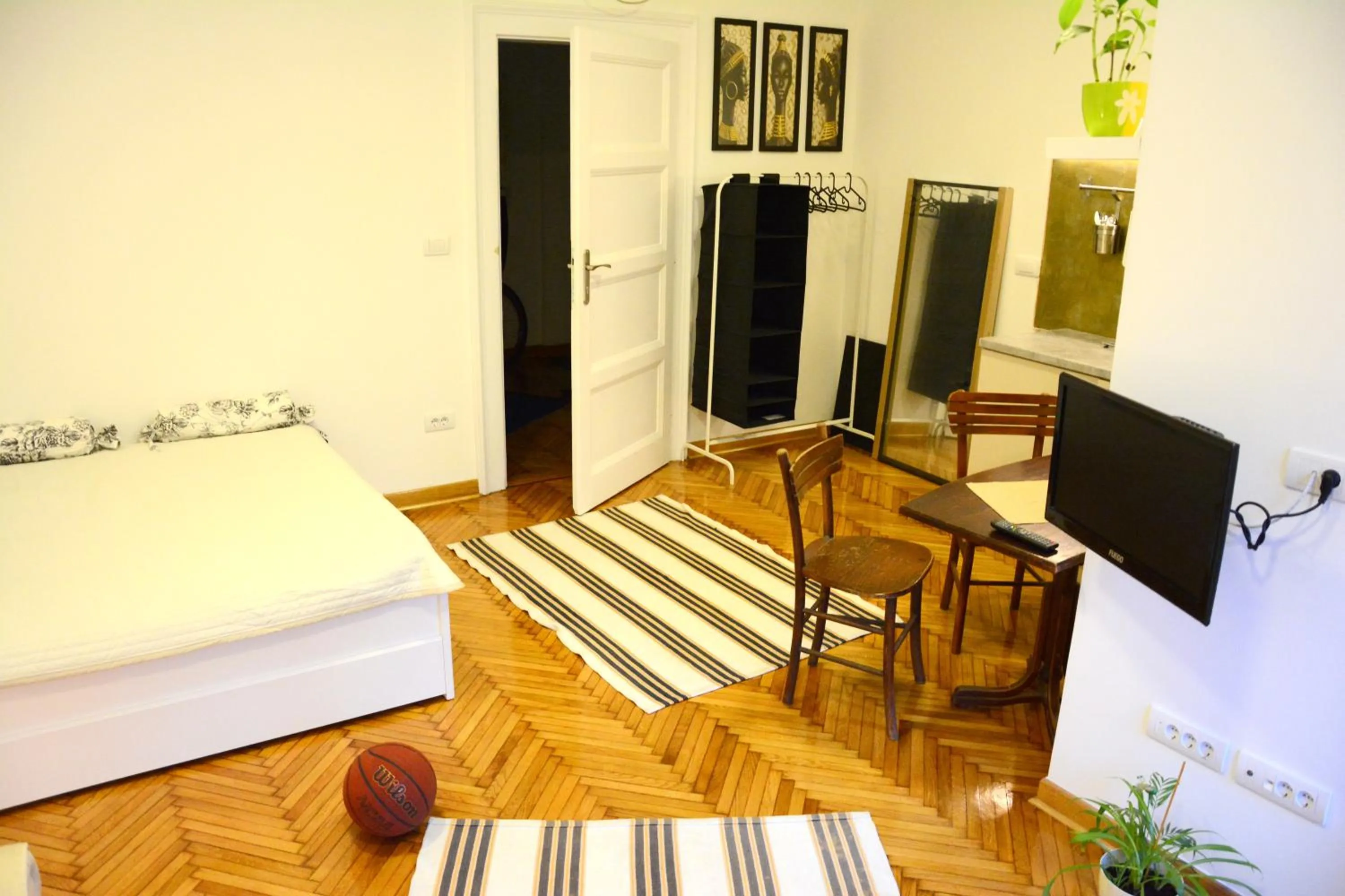 Bed in Apartment Park