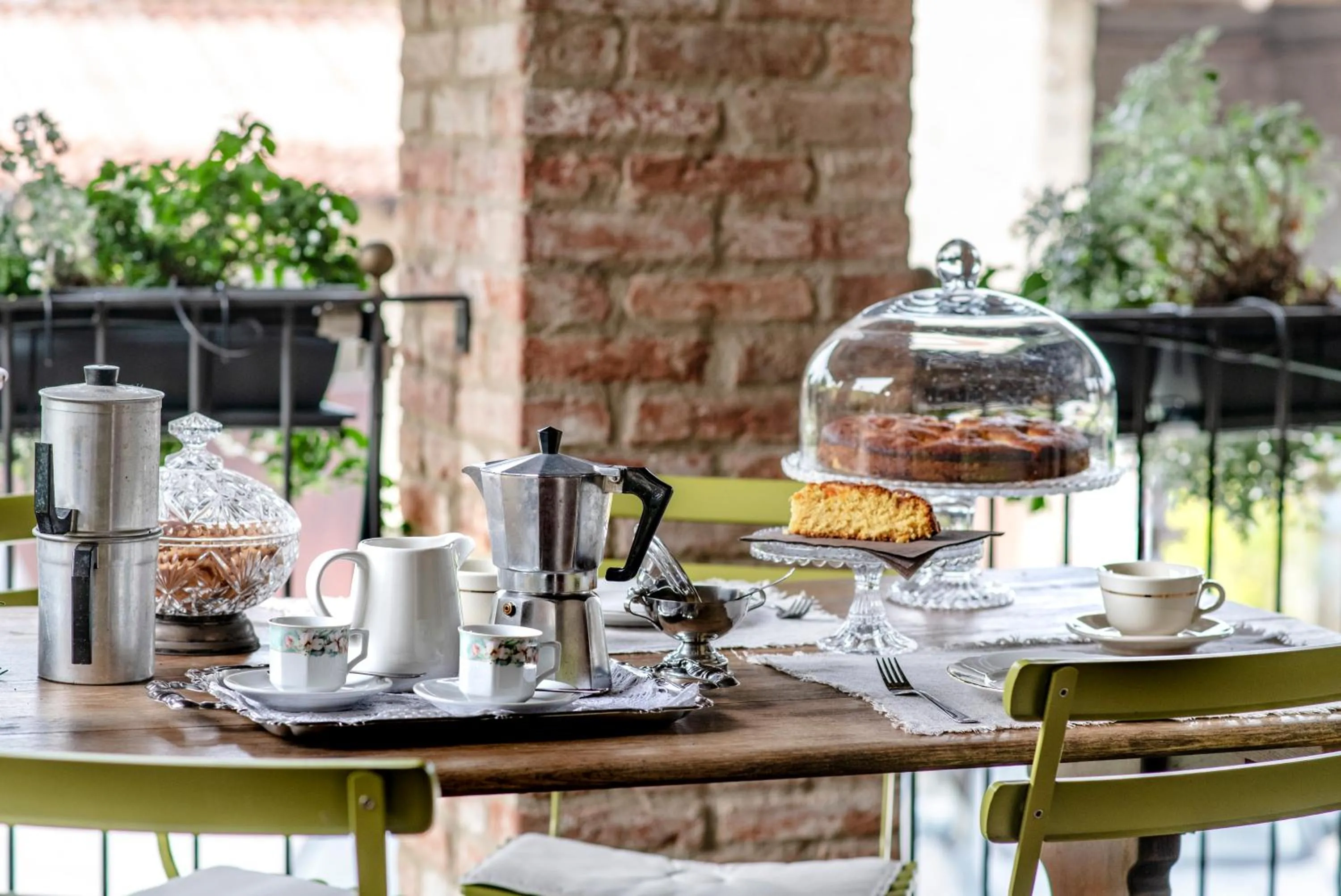 Continental breakfast in Casa Baricalino