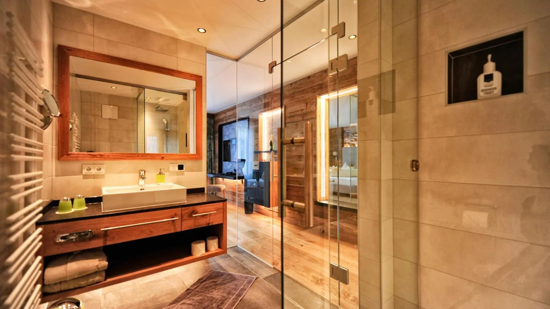 Bathroom in Hotel Garni Stefanie