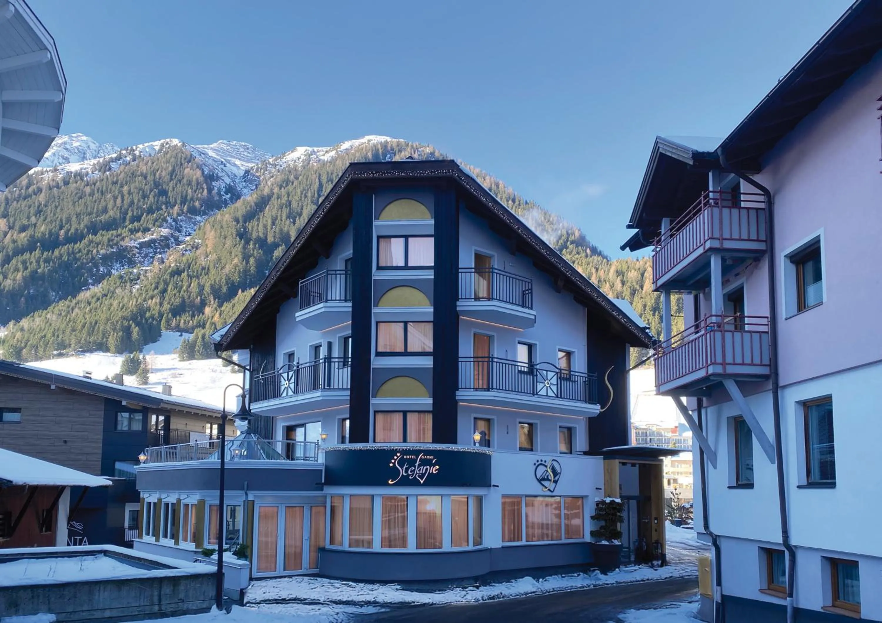 Property building in Hotel Garni Stefanie