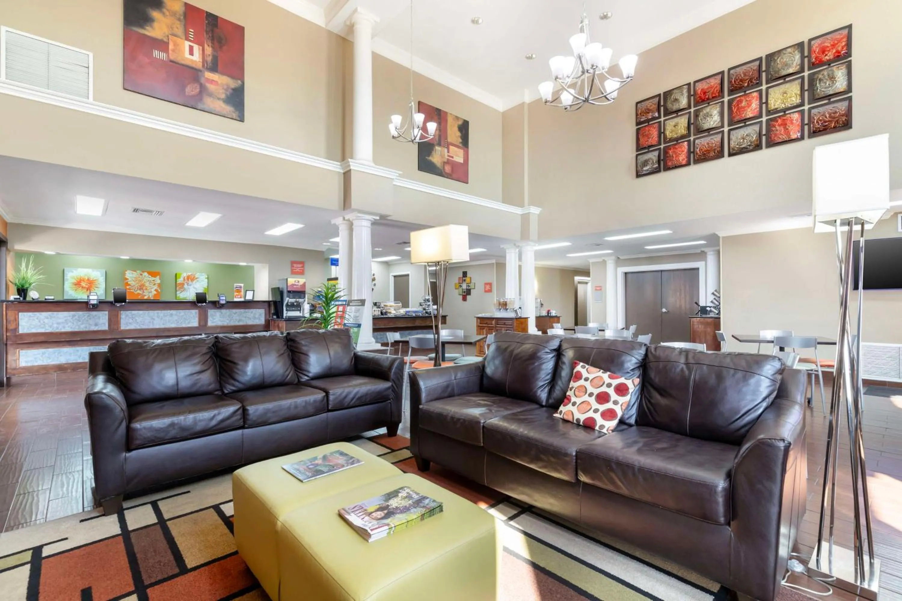 Lobby or reception in Best Western Inn & Suites New Braunfels