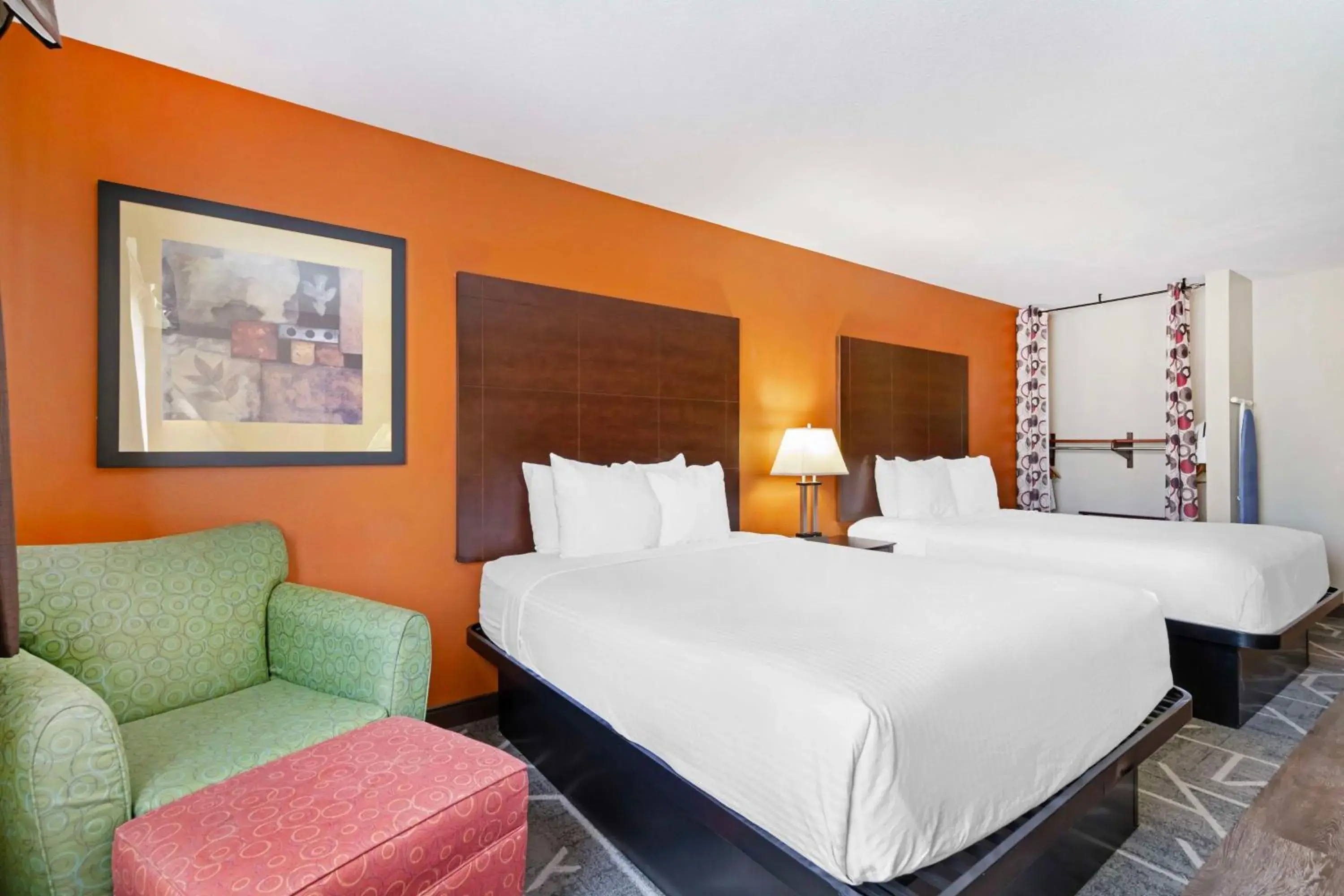 Queen Room with Two Queen Beds and Roll-In Shower- Disability Access/Interior Entrance in Best Western Inn & Suites New Braunfels Queen Room with Two Queen Beds and Roll-In Shower- Disability Access/Interior Entrance in Best Western Inn & Suites New Braunfels