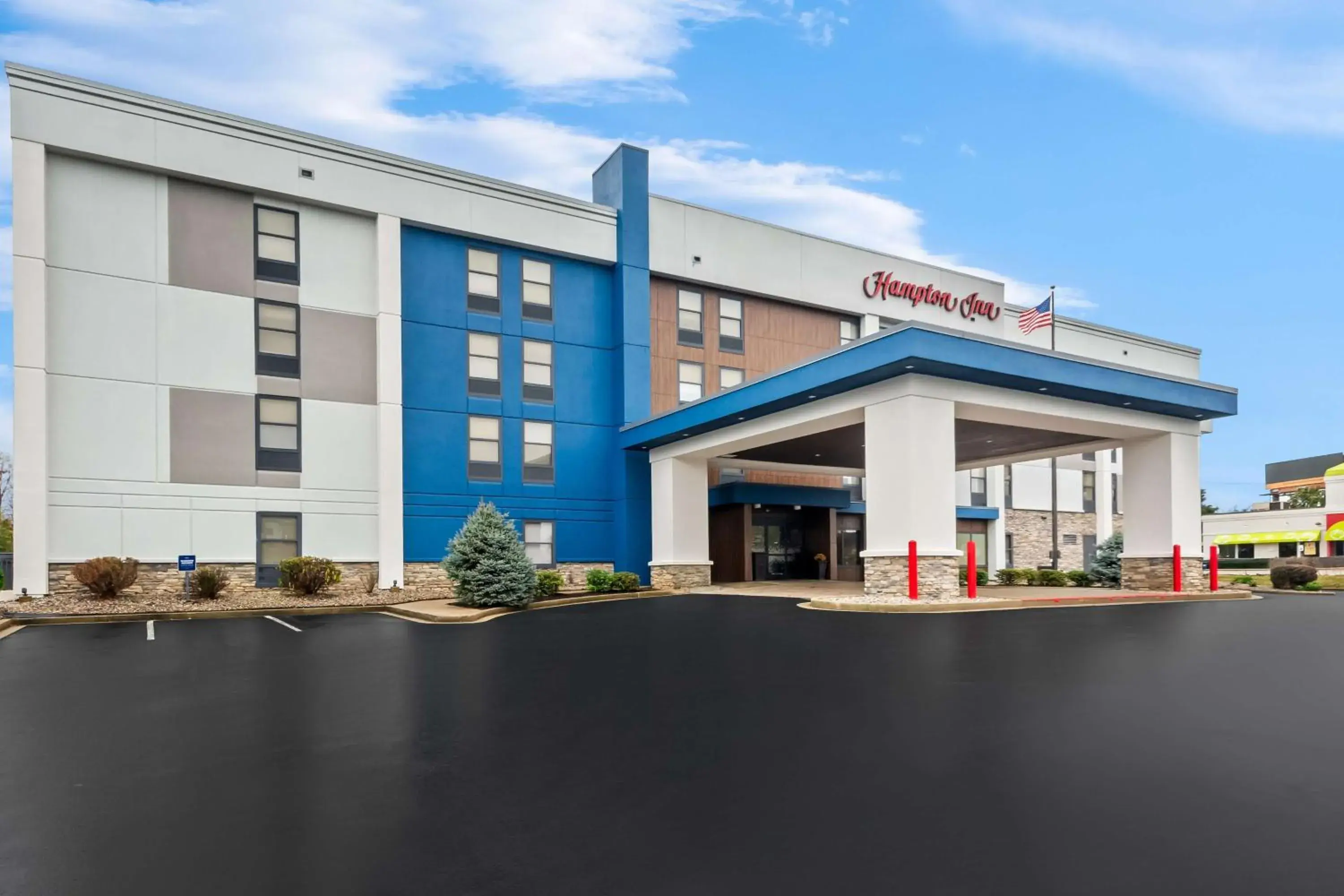 Property building in Hampton Inn Lexington - Georgetown I-75 Property building in Hampton Inn Lexington - Georgetown I-75
