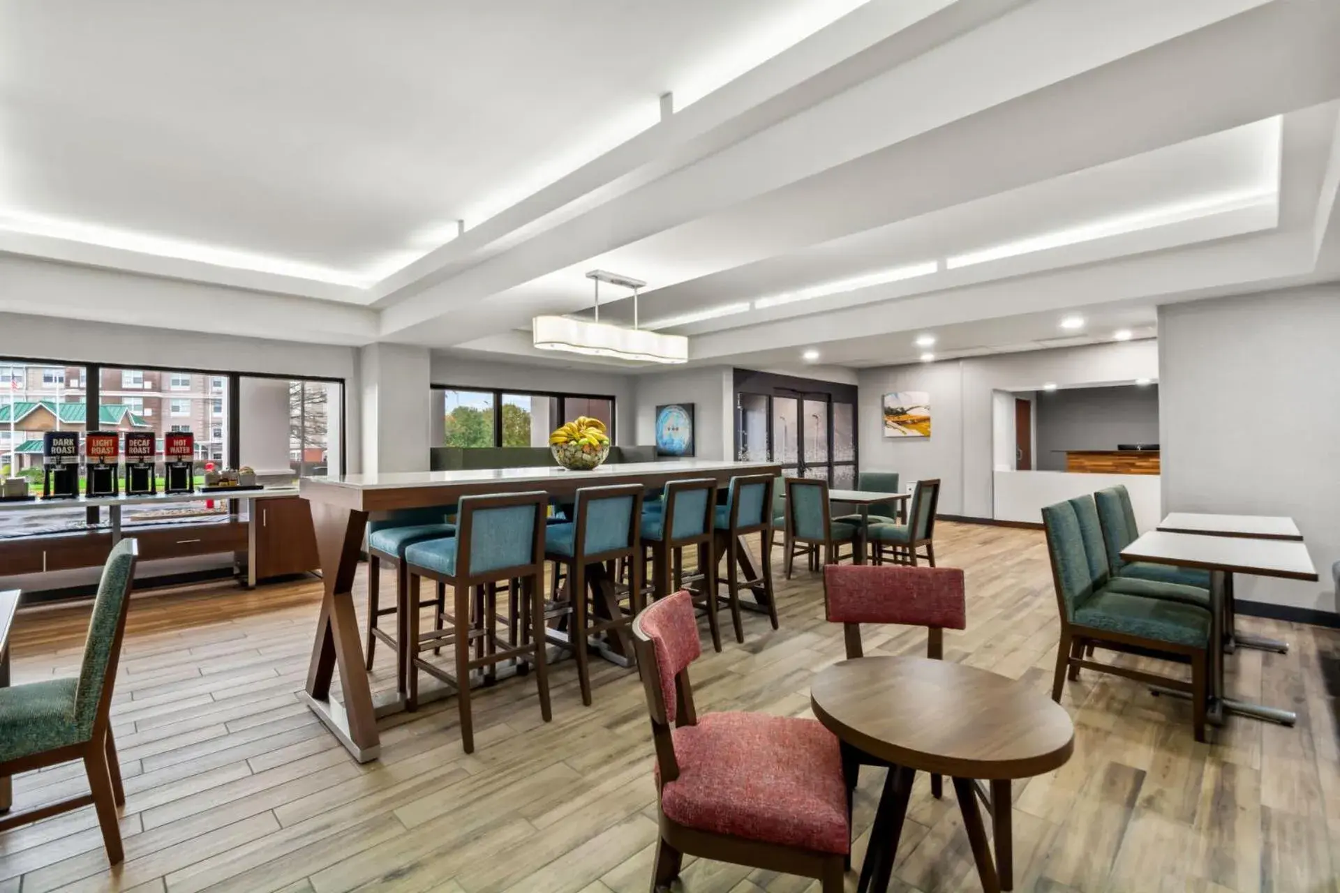 Breakfast in Hampton Inn Lexington - Georgetown I-75 Breakfast in Hampton Inn Lexington - Georgetown I-75