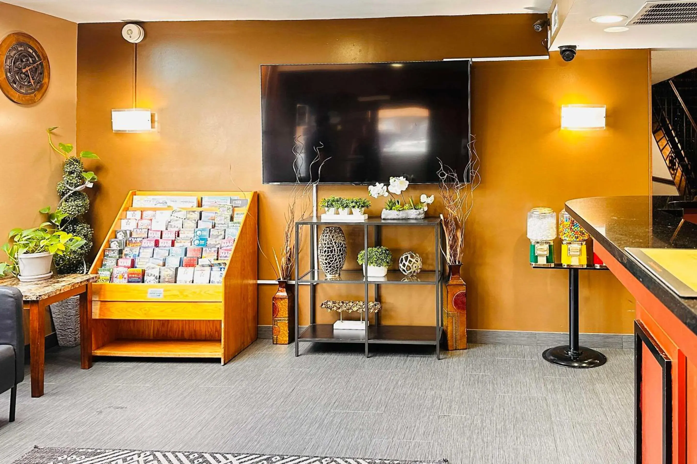 Lobby or reception in Quality Inn St Paul-Minneapolis-Midway Lobby or reception in Quality Inn St Paul-Minneapolis-Midway