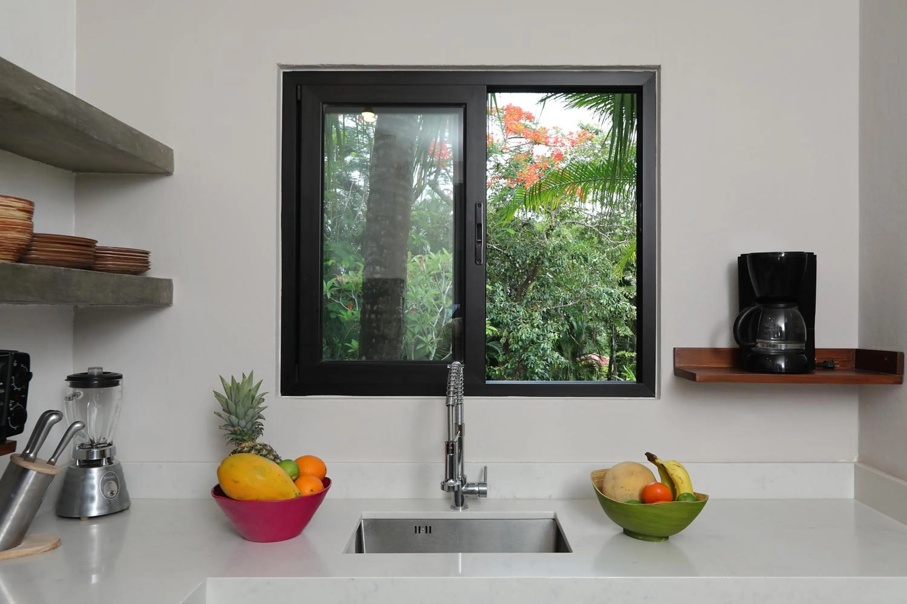 Kitchen or kitchenette in Casa Frangipani