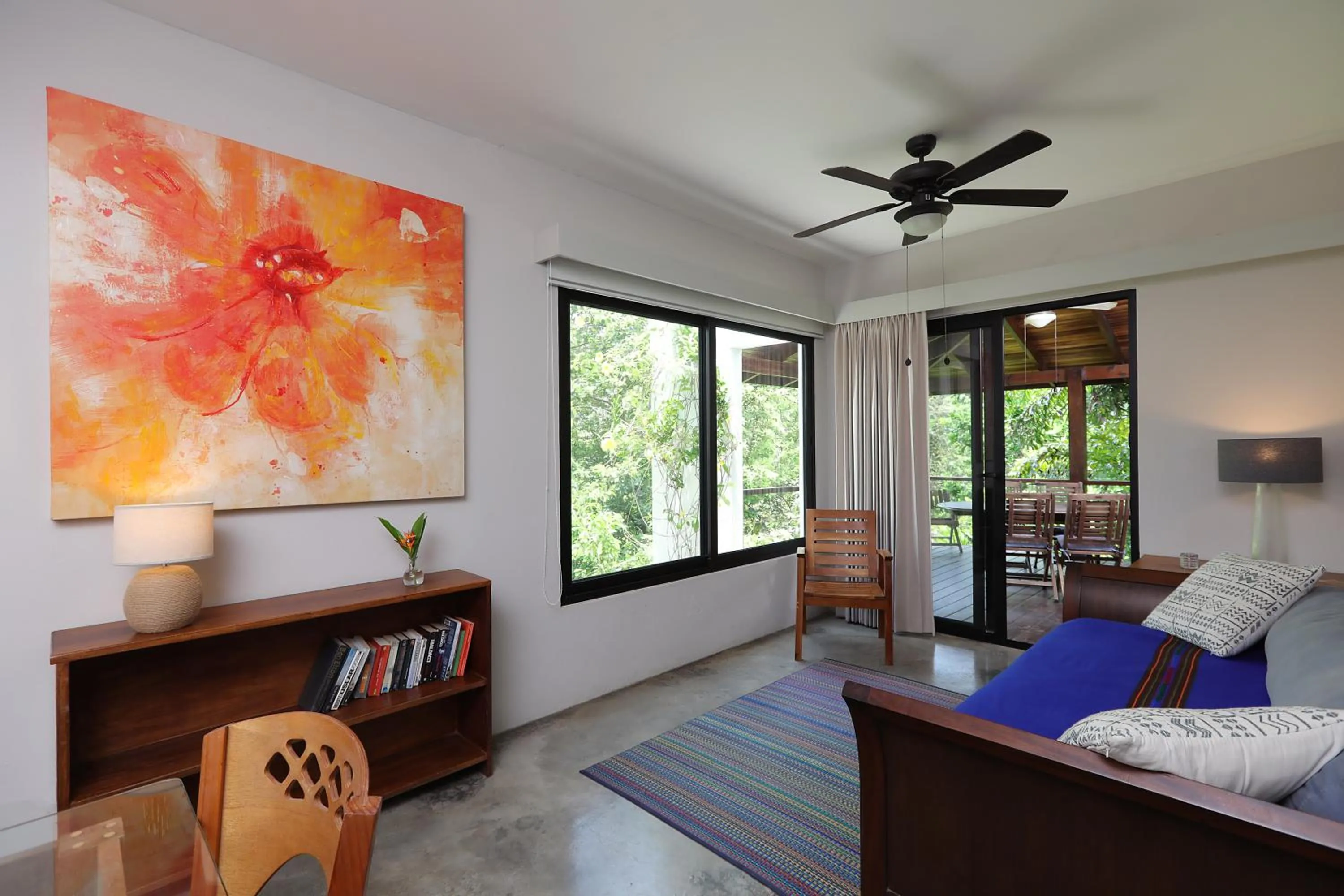 Living room, Bed in Casa Frangipani