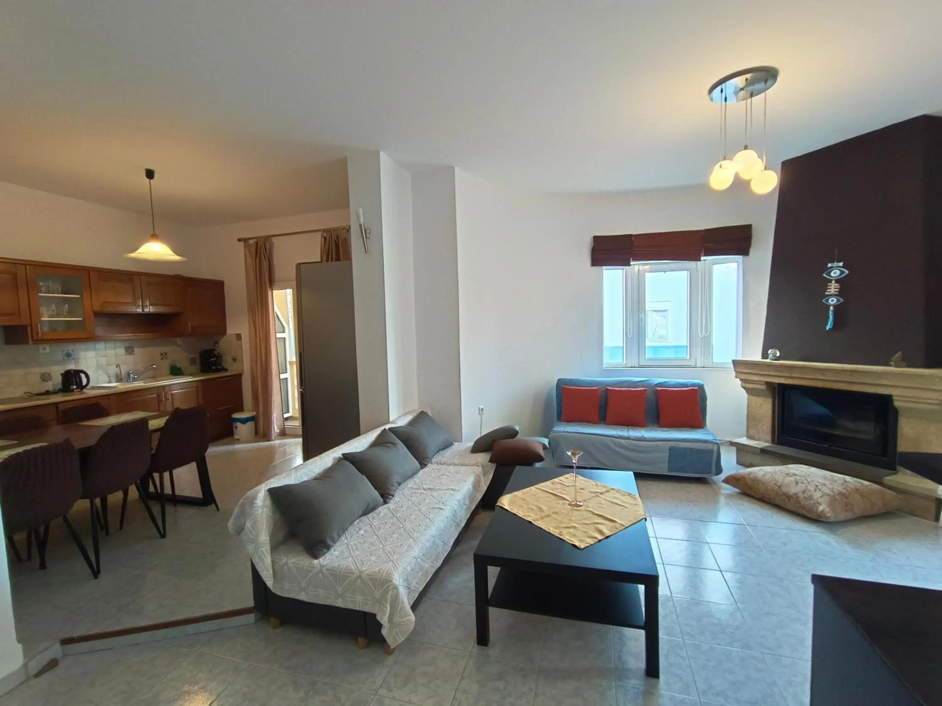 Living room in Albatross Apartments