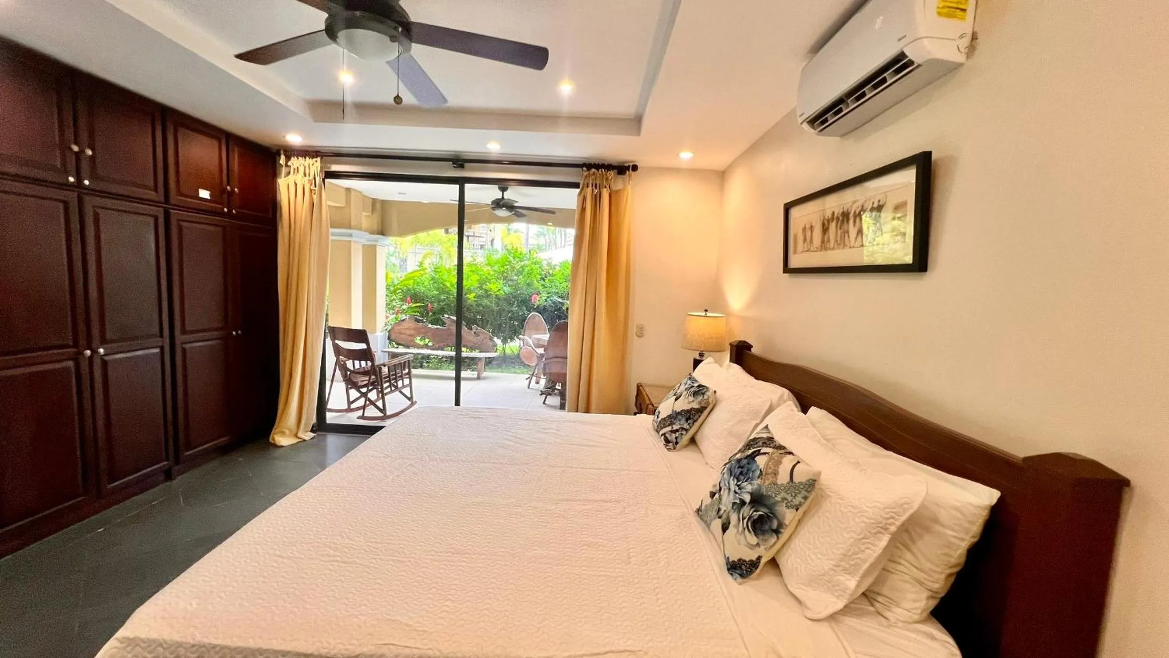 Bedroom, Bed in Monte Carlo Luxury Condominiums