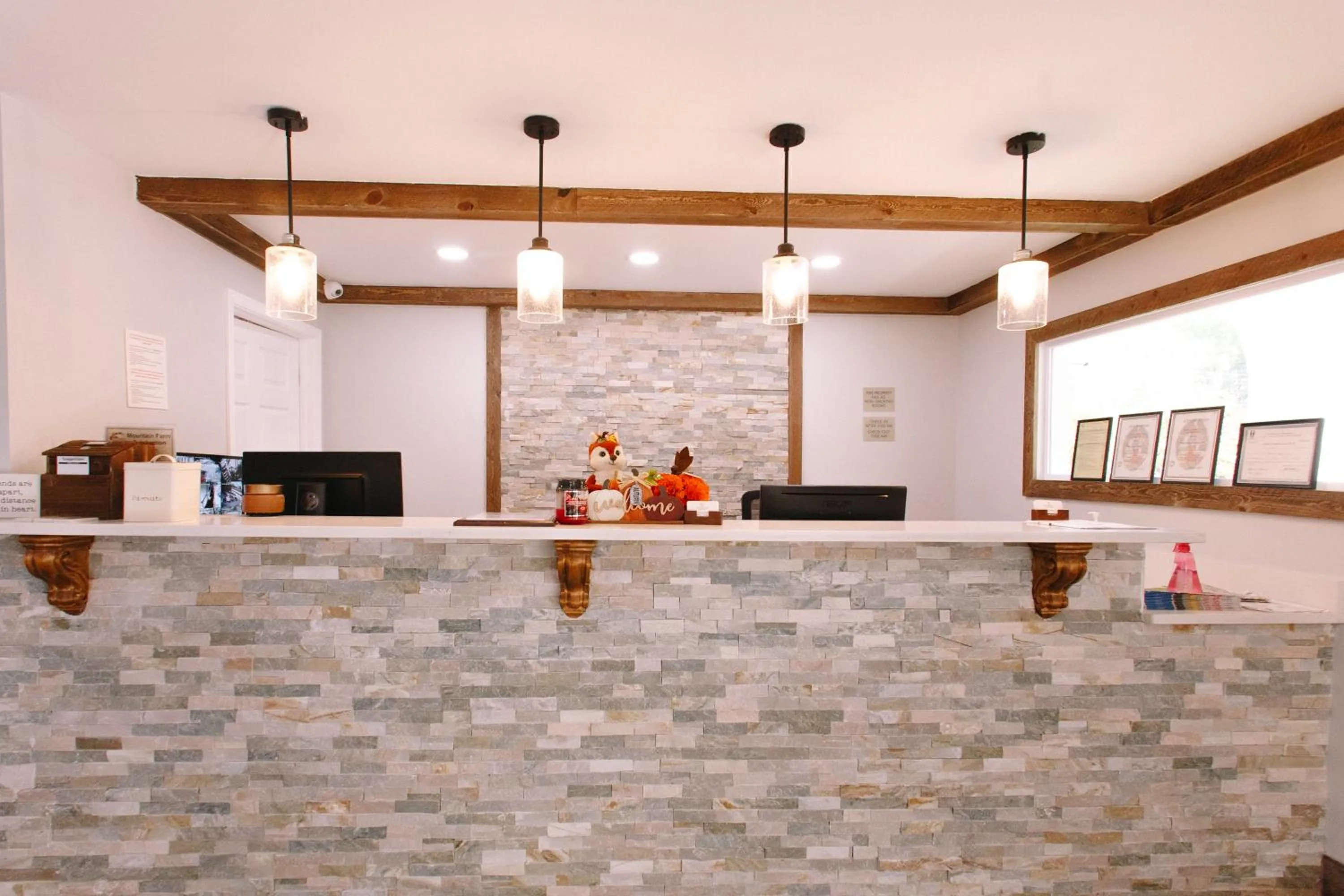 Staff in Riverbend Motel & Cabins