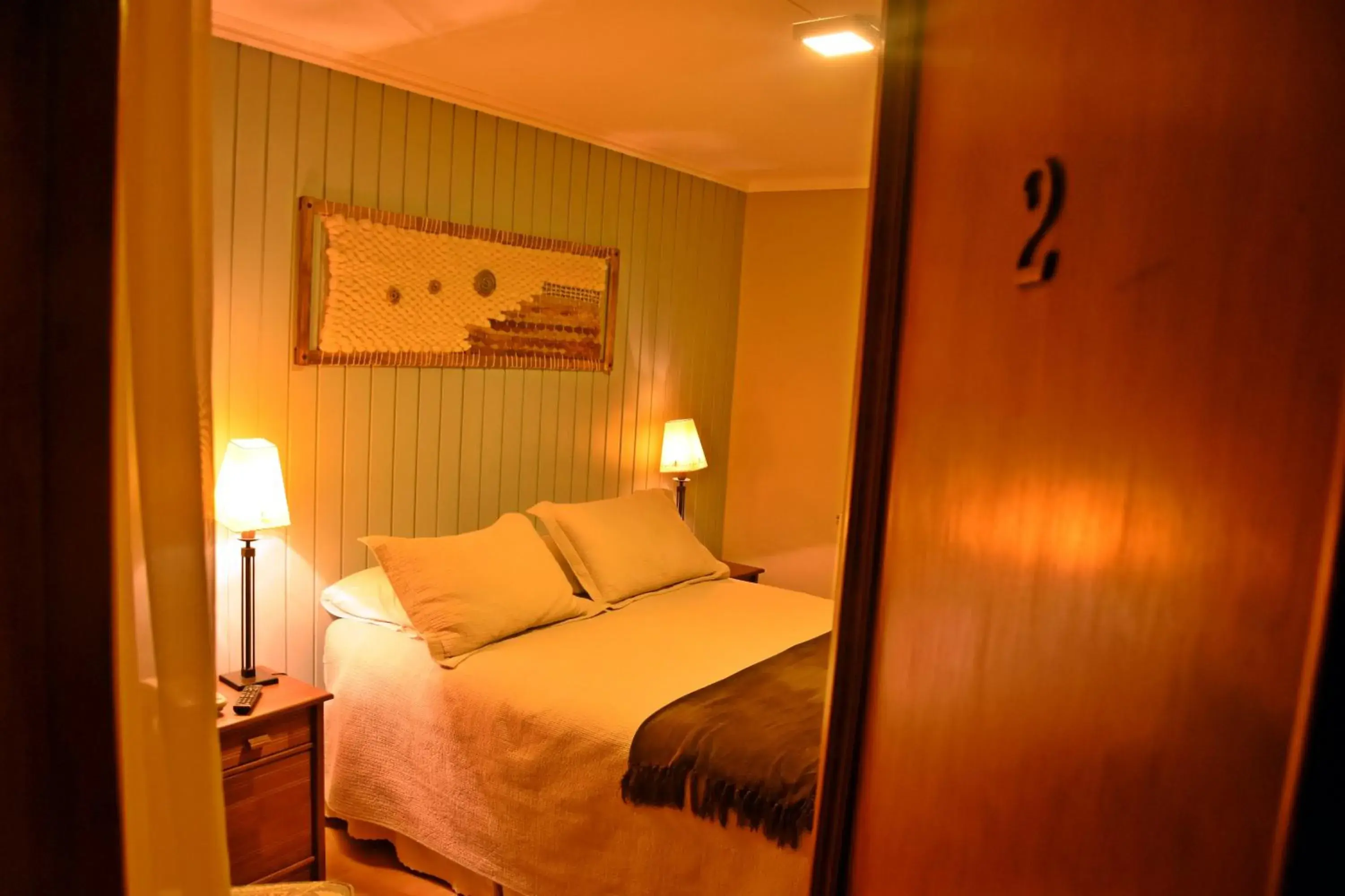 Photo of the whole room, Bed in Lady Florence Dixie Photo of the whole room, Bed in Lady Florence Dixie