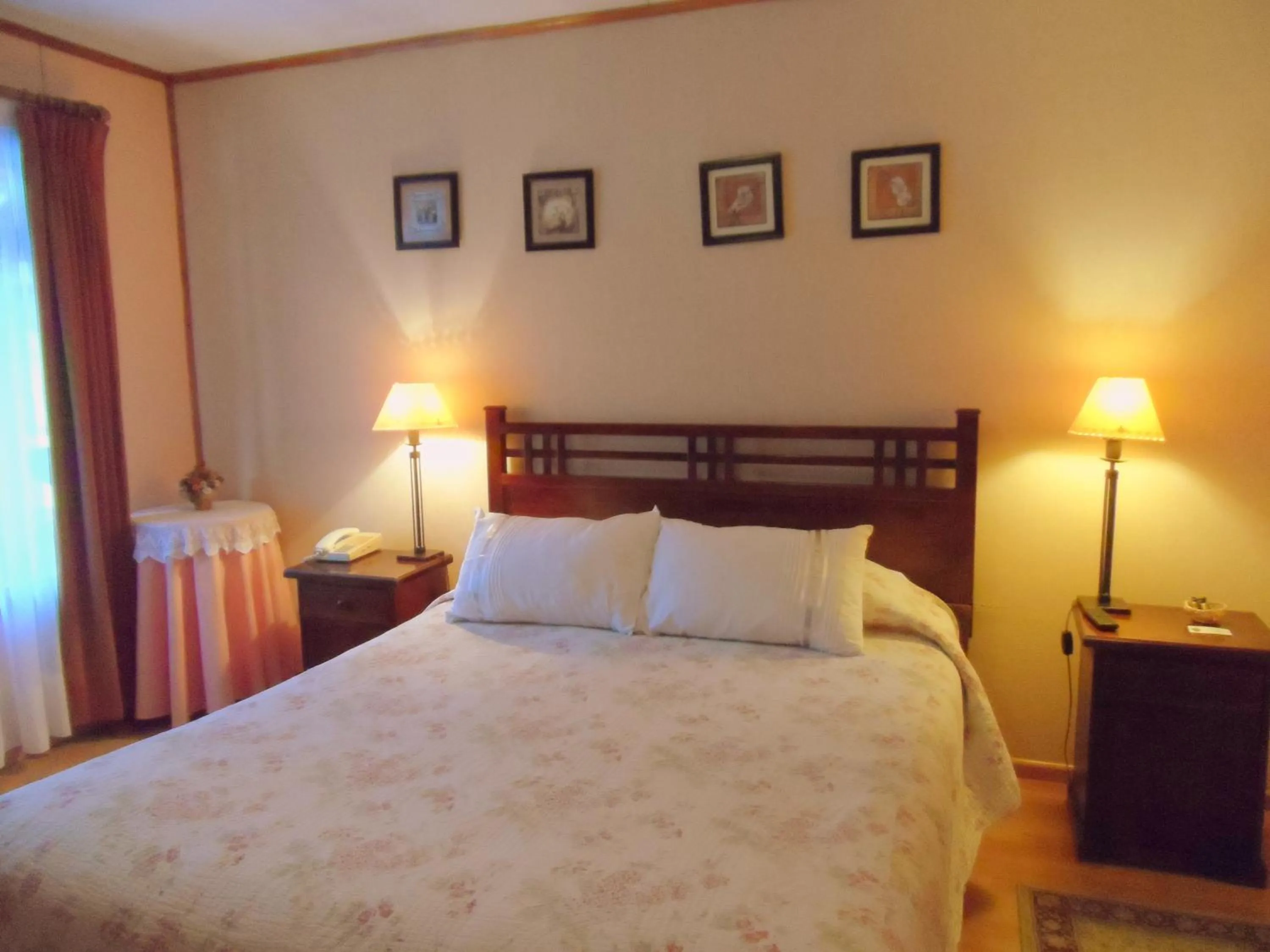 Bedroom, Bed in Lady Florence Dixie