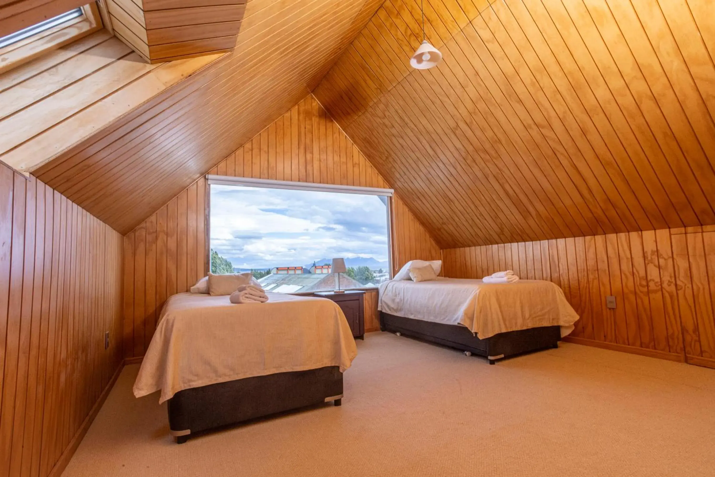 Photo of the whole room, Bed in Lady Florence Dixie Photo of the whole room, Bed in Lady Florence Dixie