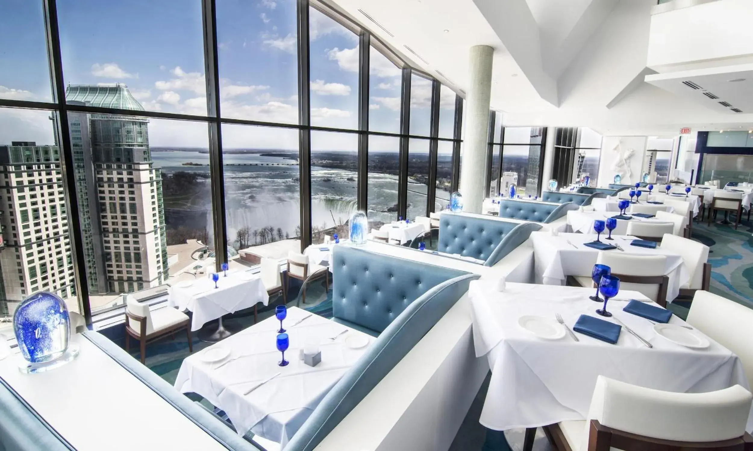 Restaurant/places to eat in Hilton Niagara Falls/ Fallsview Hotel and Suites Restaurant/places to eat in Hilton Niagara Falls/ Fallsview Hotel and Suites