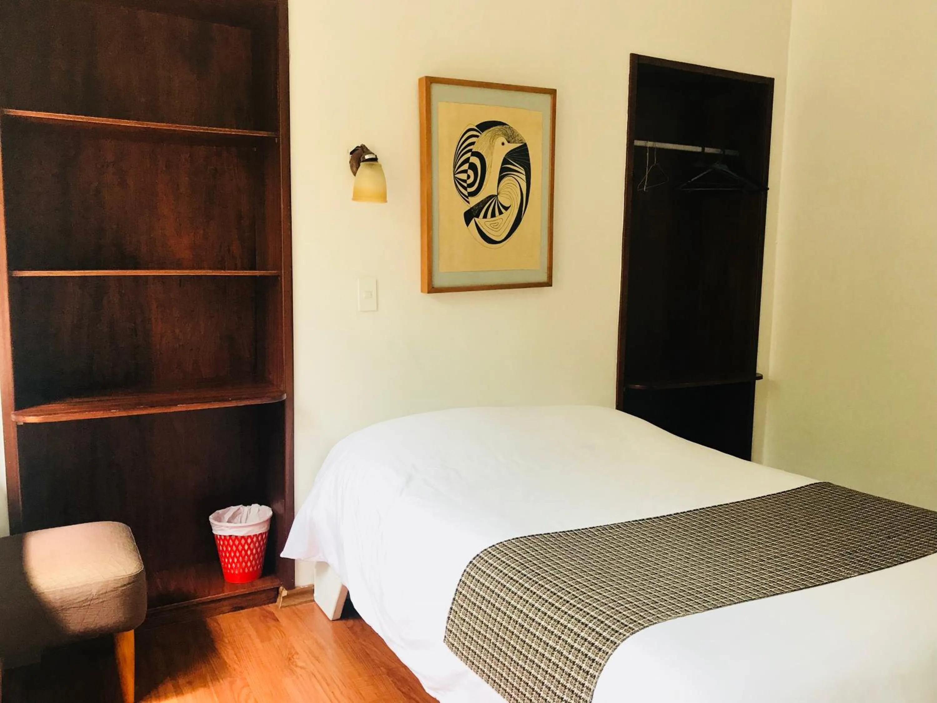 Bed in Hostal Posada del Maple