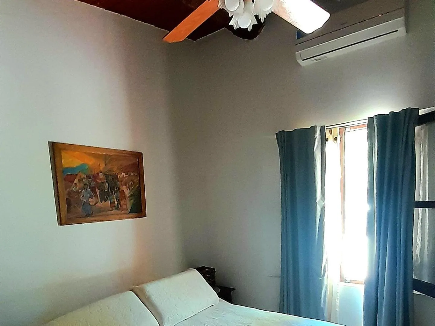 Bed in La Montaña B&B
