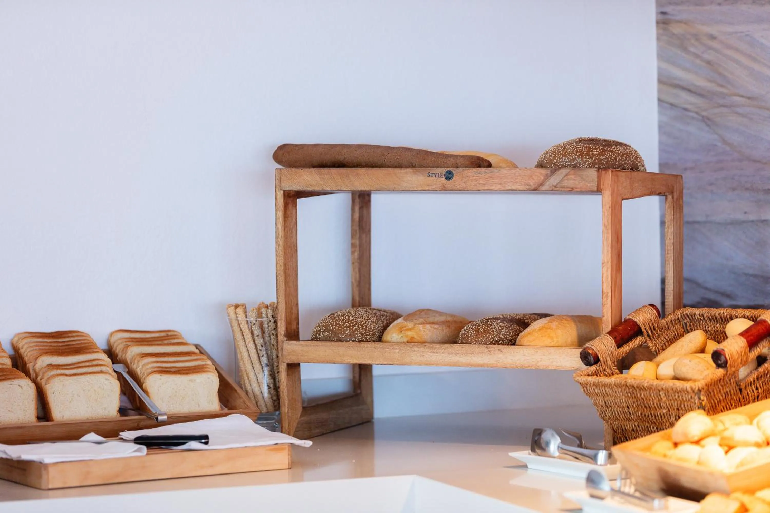 Breakfast in Golden Bay Boutique Hotel & Bungalows