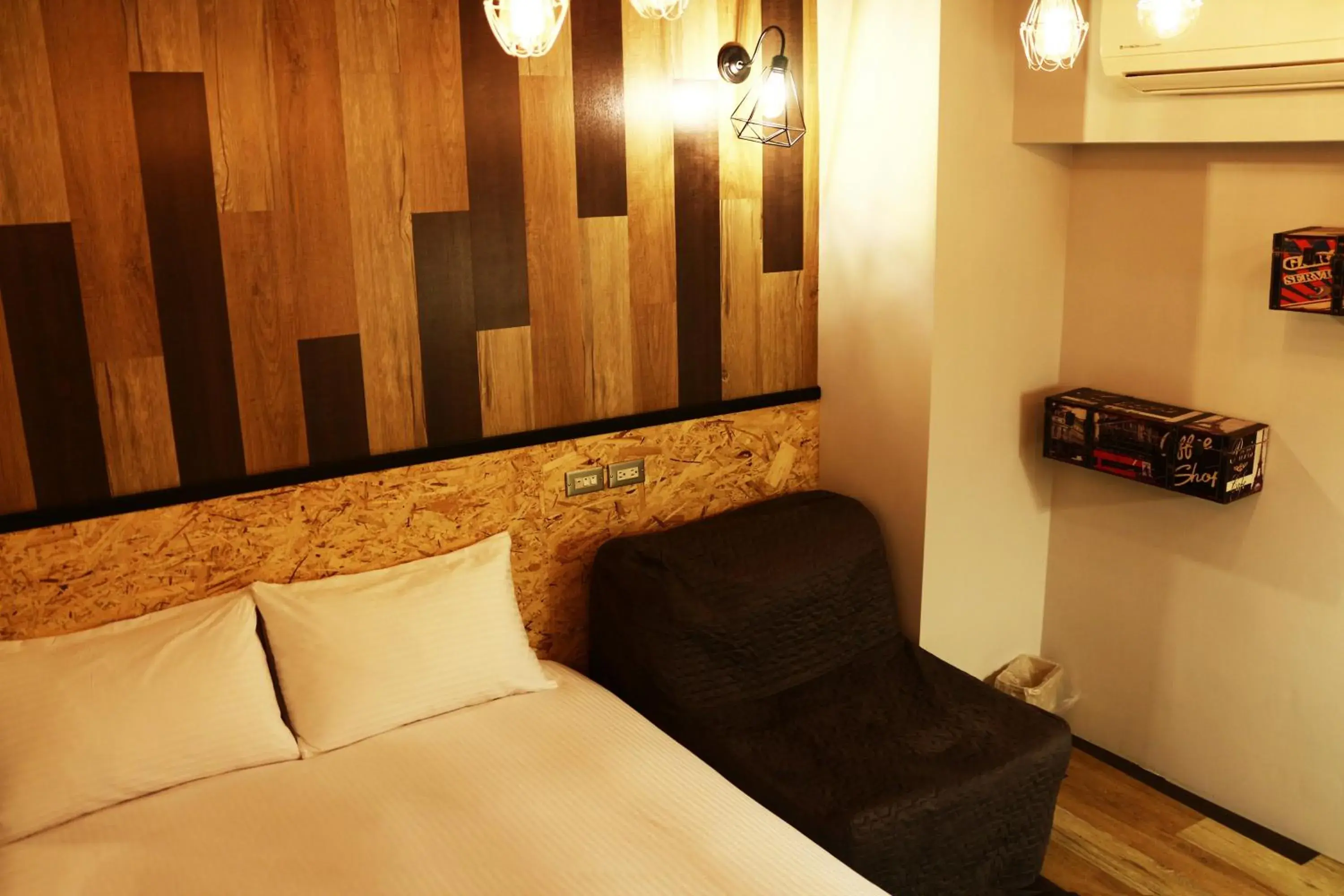 Bed in Haozhan Hotel Bed in Haozhan Hotel