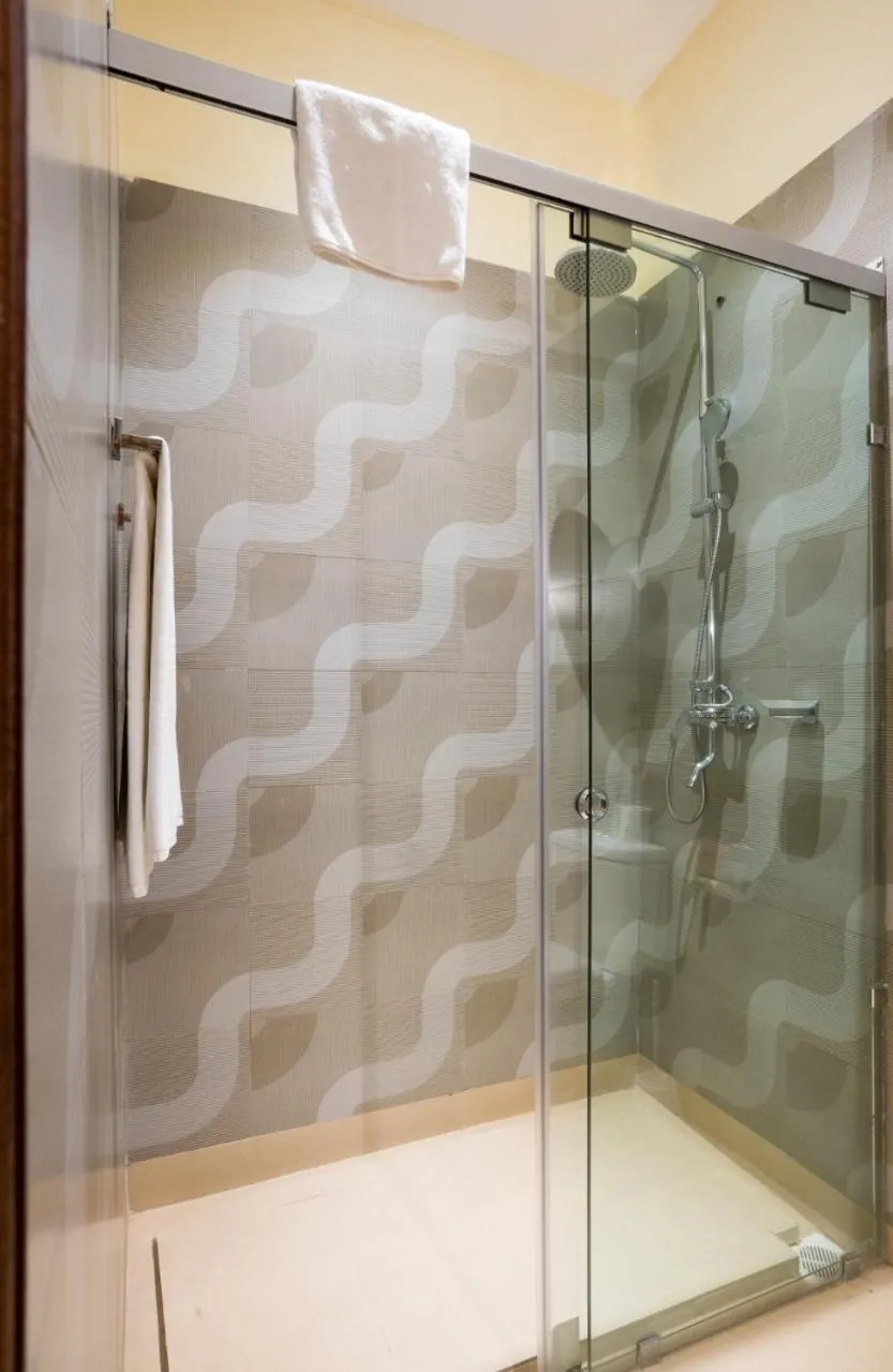 Bathroom in Verona Hotel and Conference Center