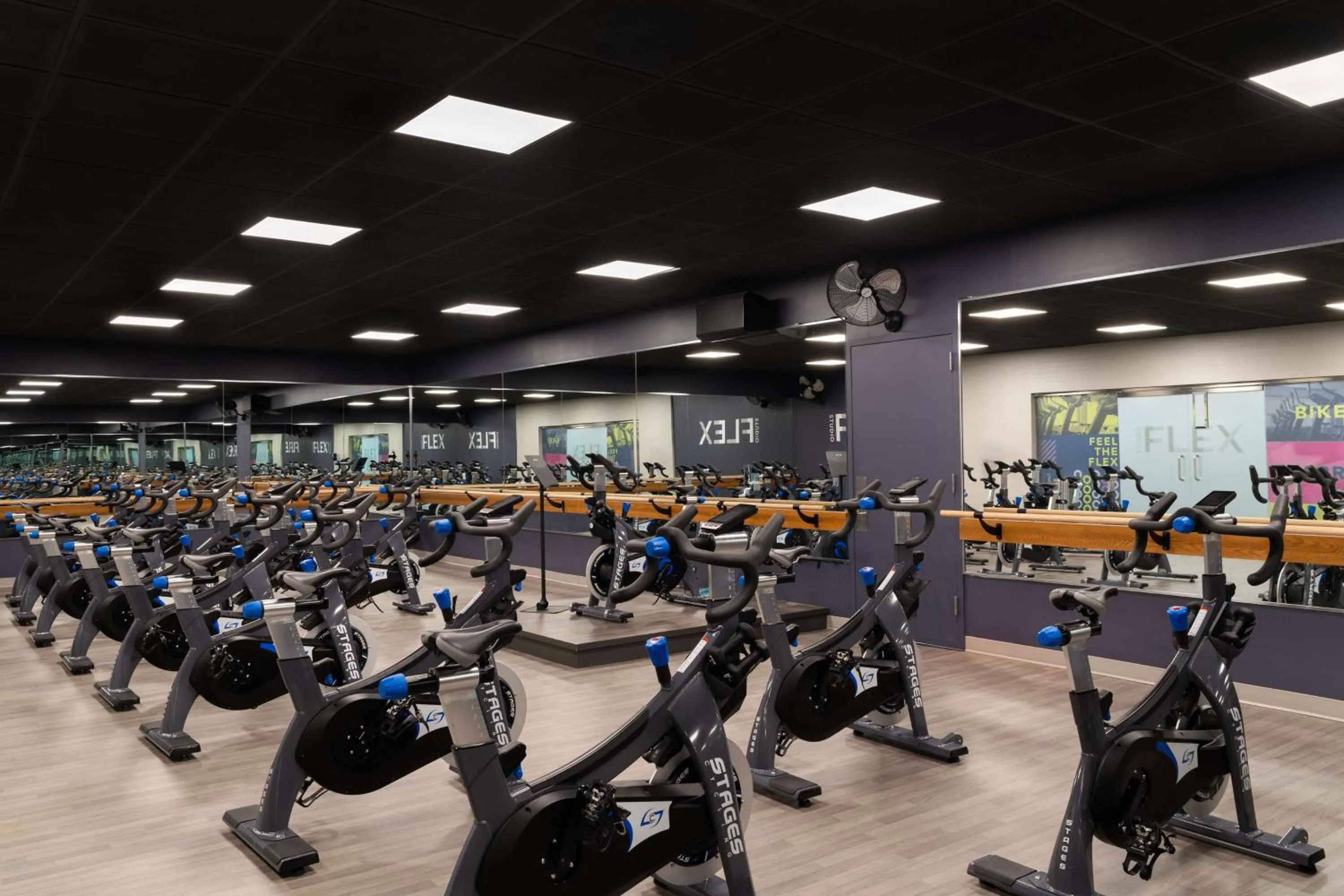 Fitness centre/facilities in DoubleTree By Hilton Baltimore North Pikesville