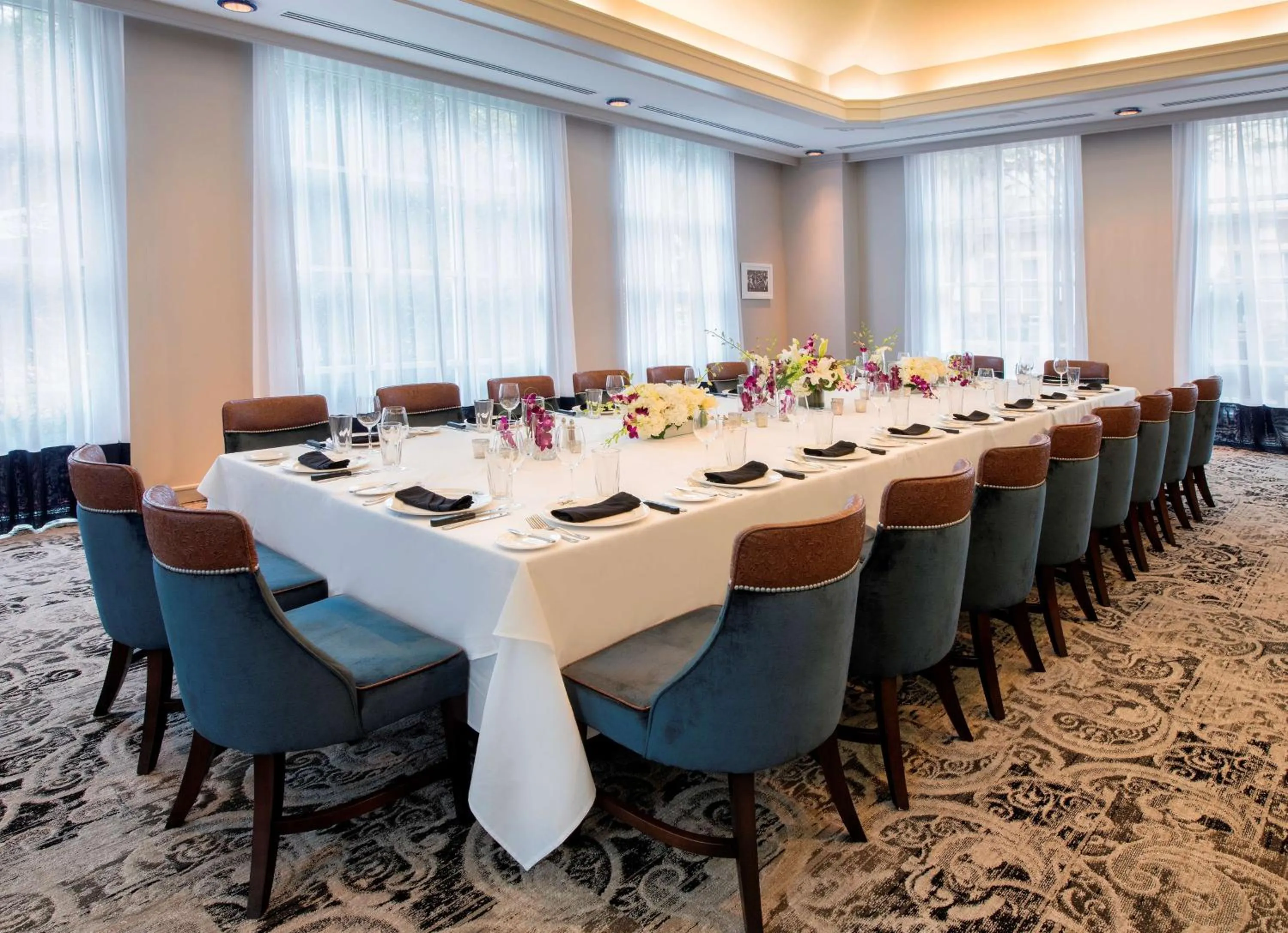 Restaurant/places to eat in Hilton University of Florida Conference Center Gainesville