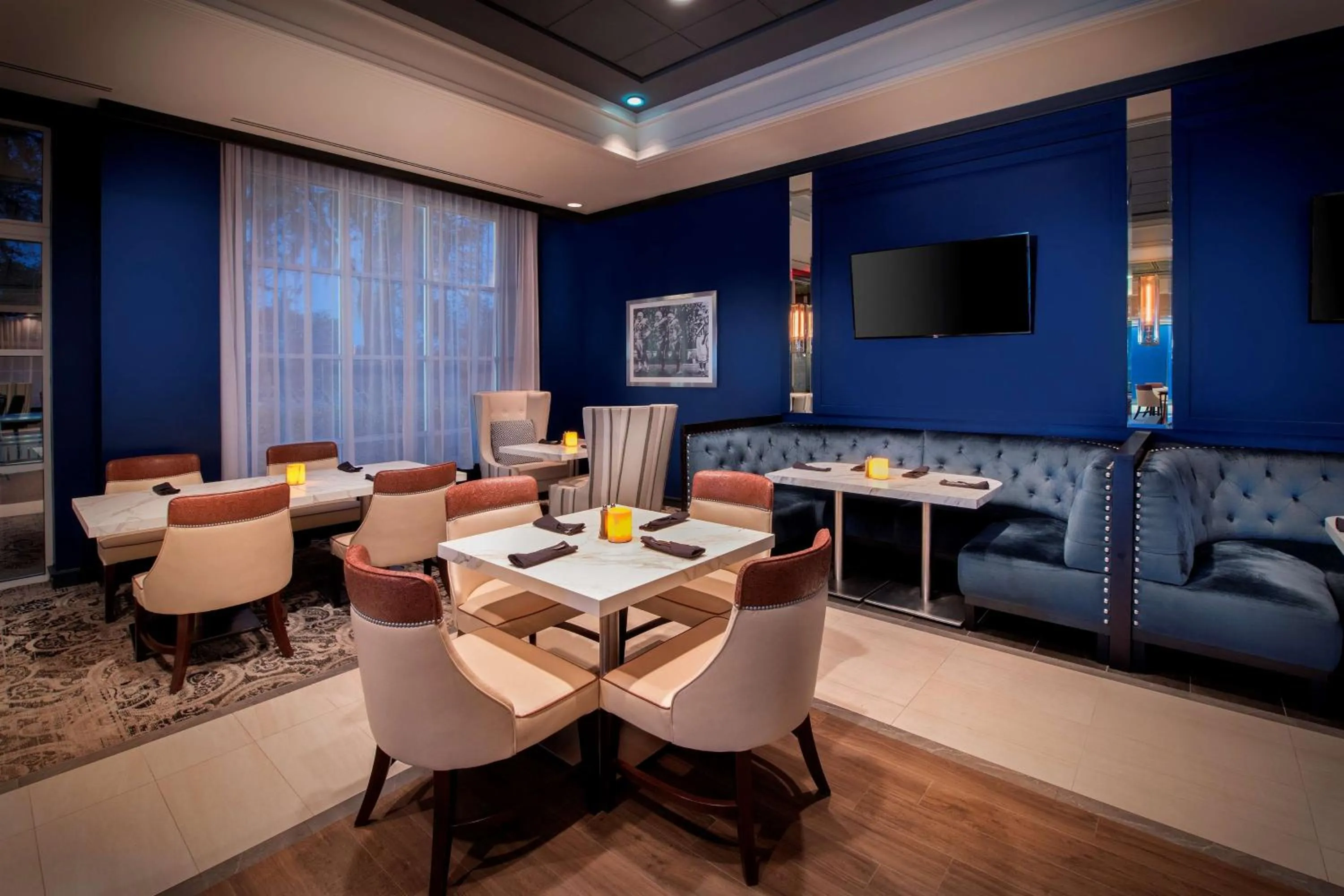 Dining area in Hilton University of Florida Conference Center Gainesville